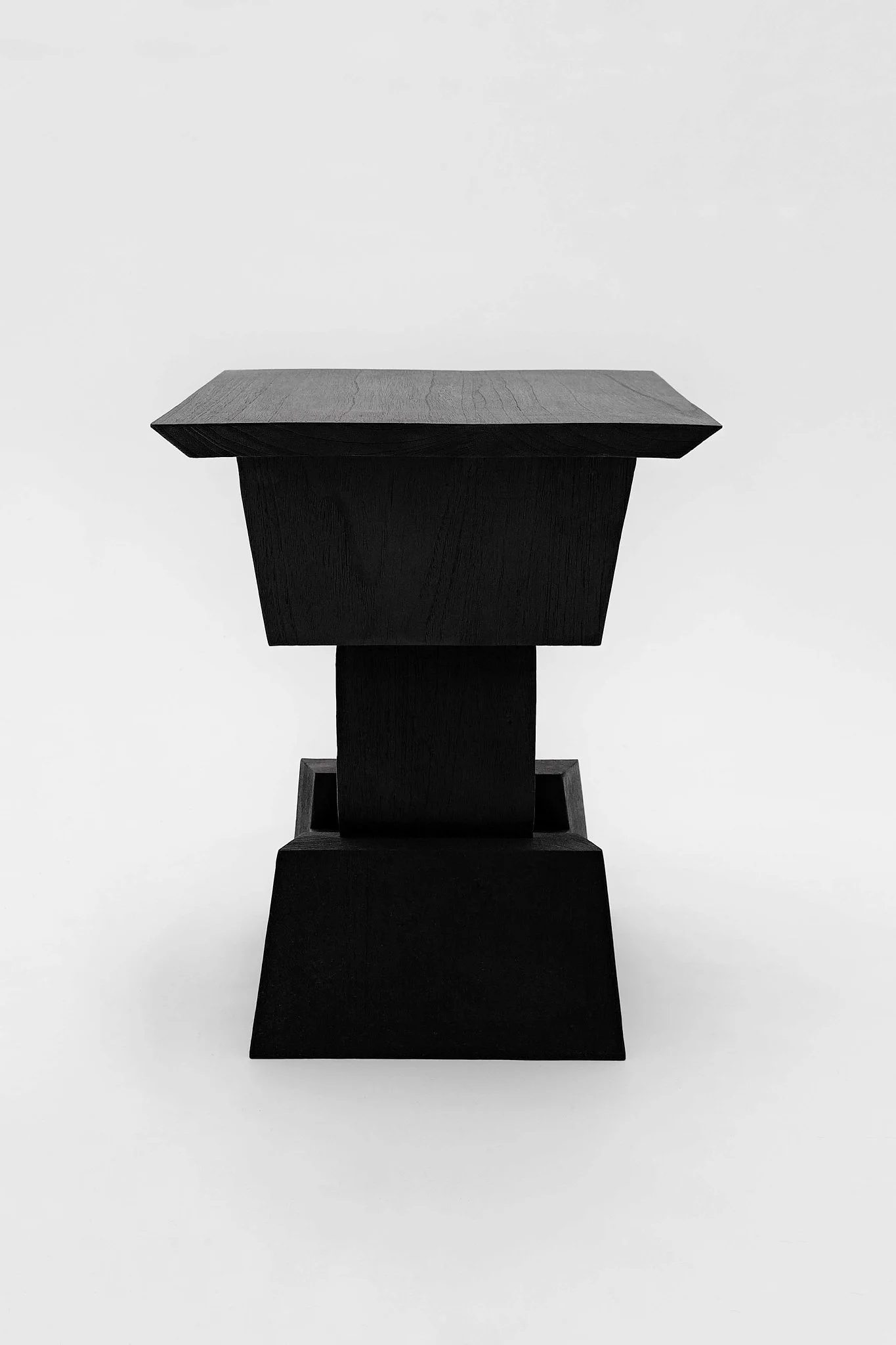 CarmWorks_Furniture_Bersek_table 12.jpg