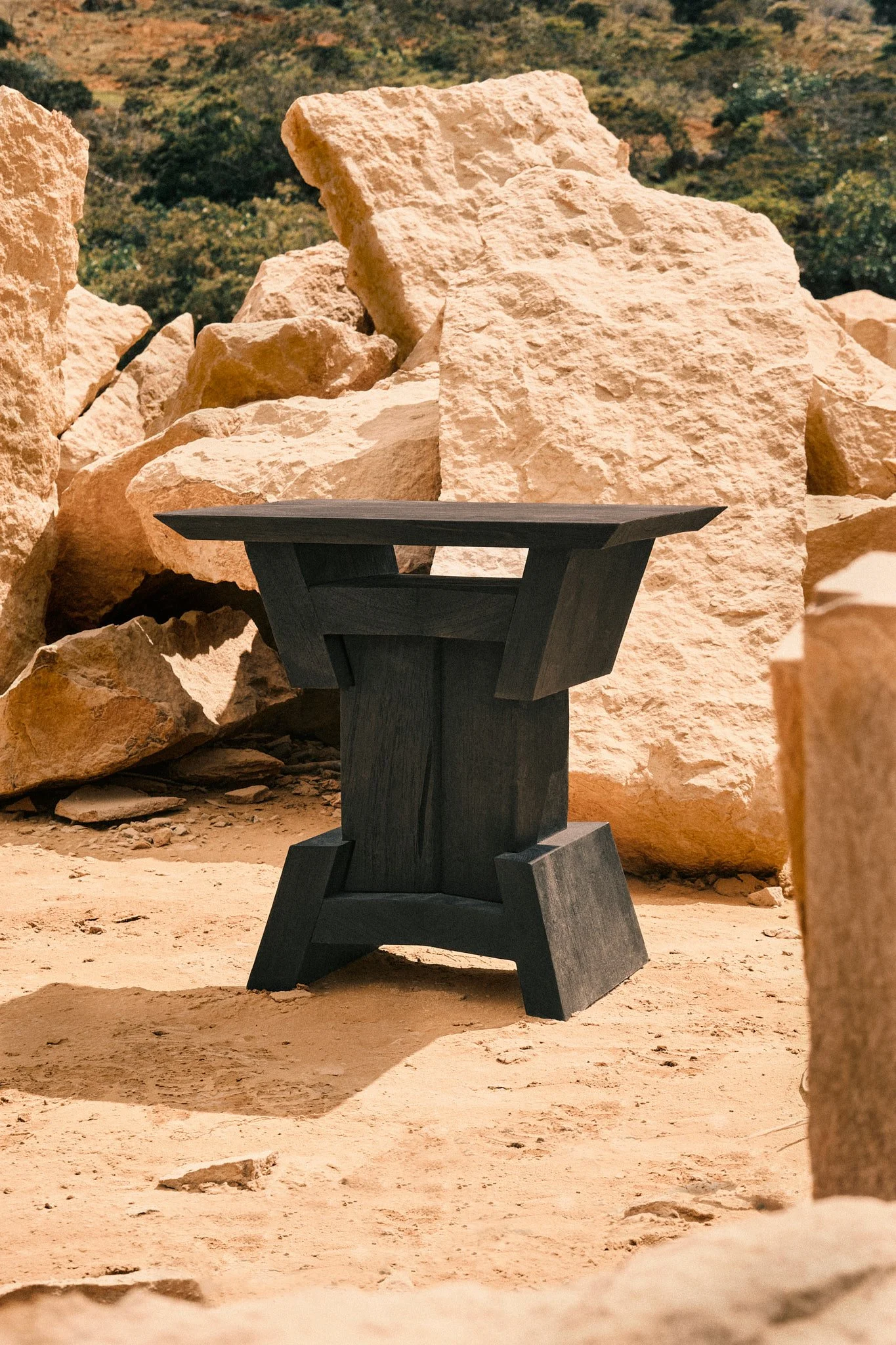 CarmWorks_Furniture_Bersek_table 39.jpg