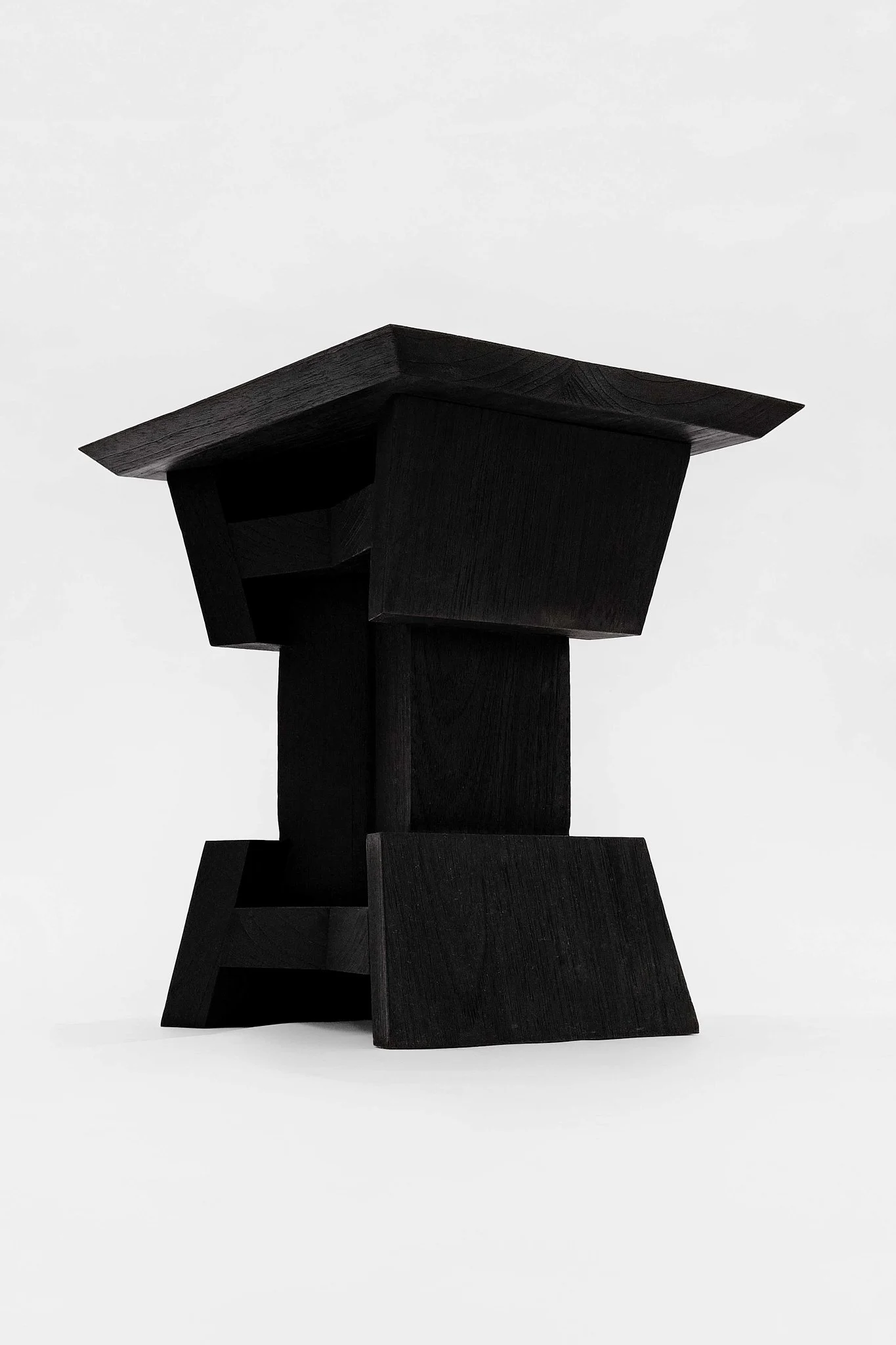 CarmWorks_Furniture_Bersek_table 11.jpg