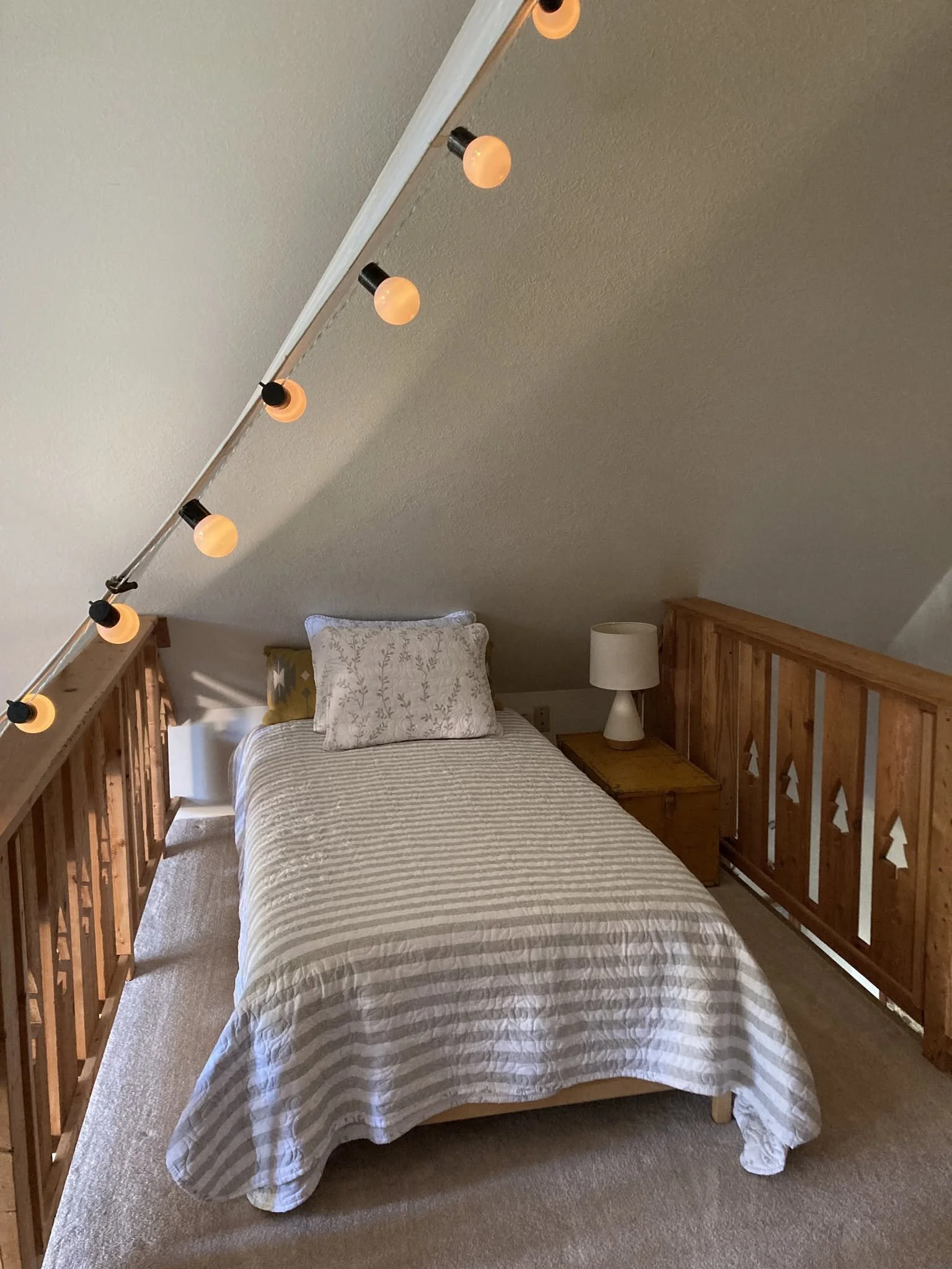 3rd Floor Loft Twin (Can be 2 Twins when unstacked)