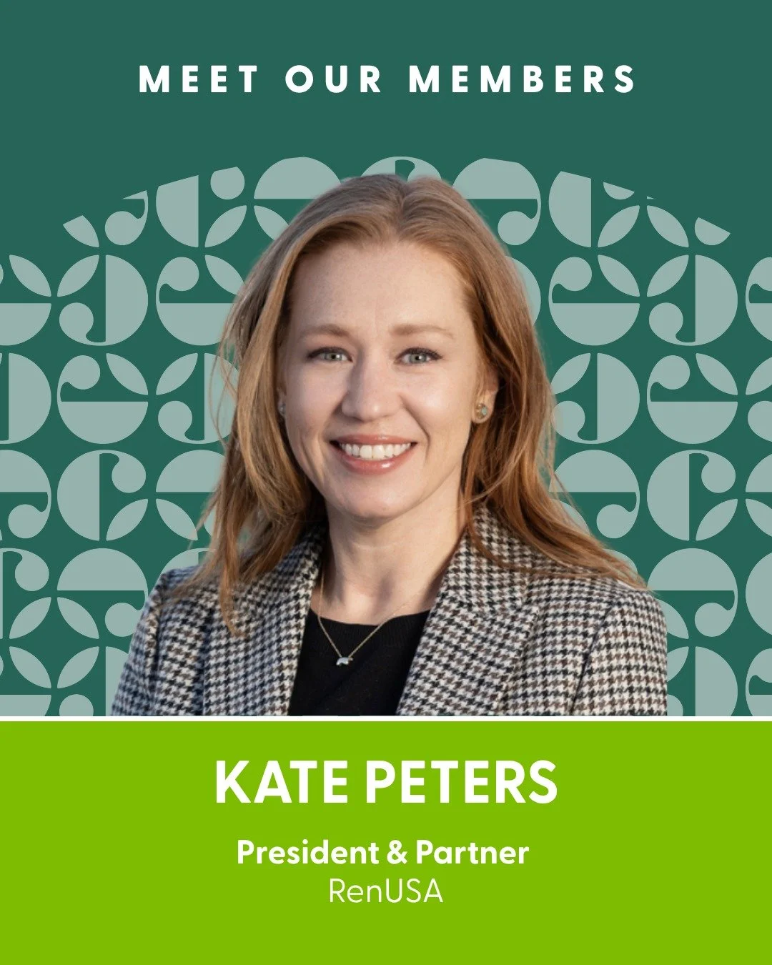 Meet one of our members, Kate Peters 💚

🎯 Tell us what you do without directly telling us what you do:
"I run a team that persuades rural Americans to disregard what Donald Trump tells them about renewable energy."

🐶 What kind of pets d