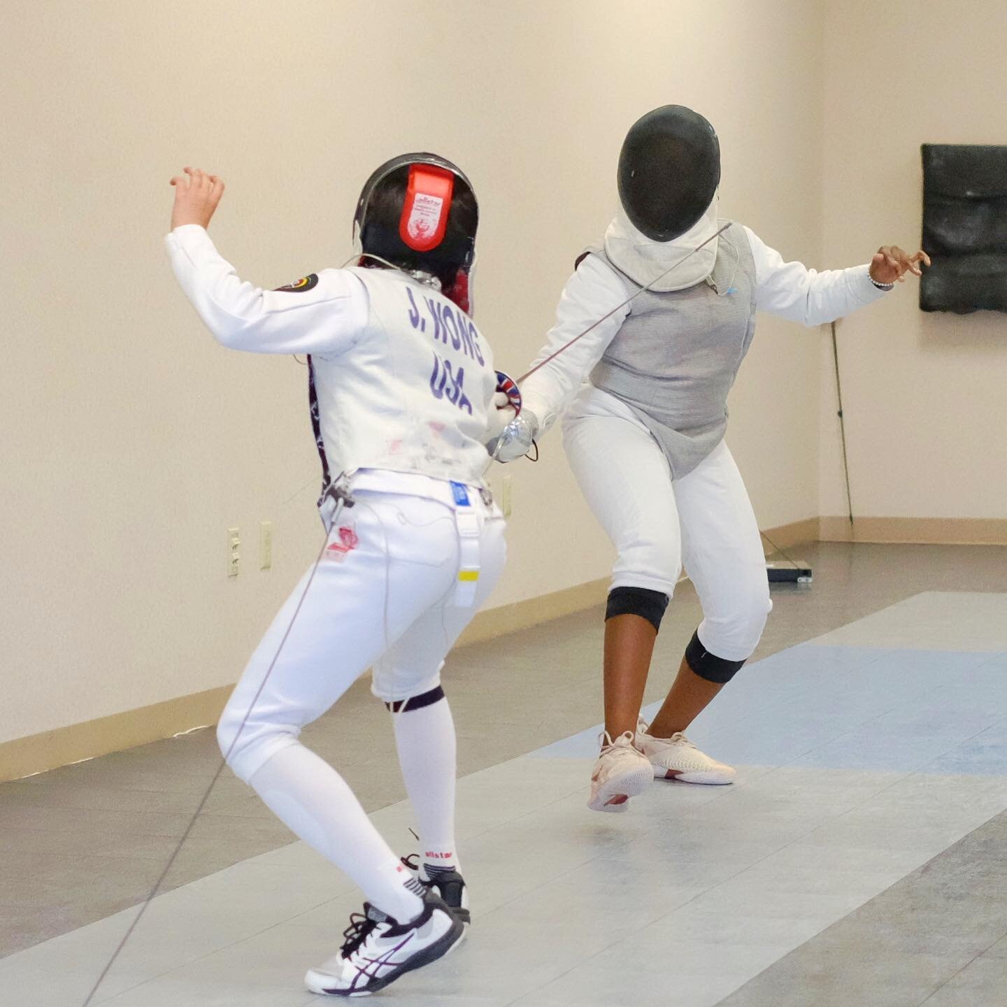 More MAF Friday night highlights. 
. 
.
.
.
. 

#manchenfencing  #sport #athlete #fencing #foil #duel #sportphotography #fencingmask #fencingblade #fencingclub #competition #manchenfridaynight #usafencing #usfencing