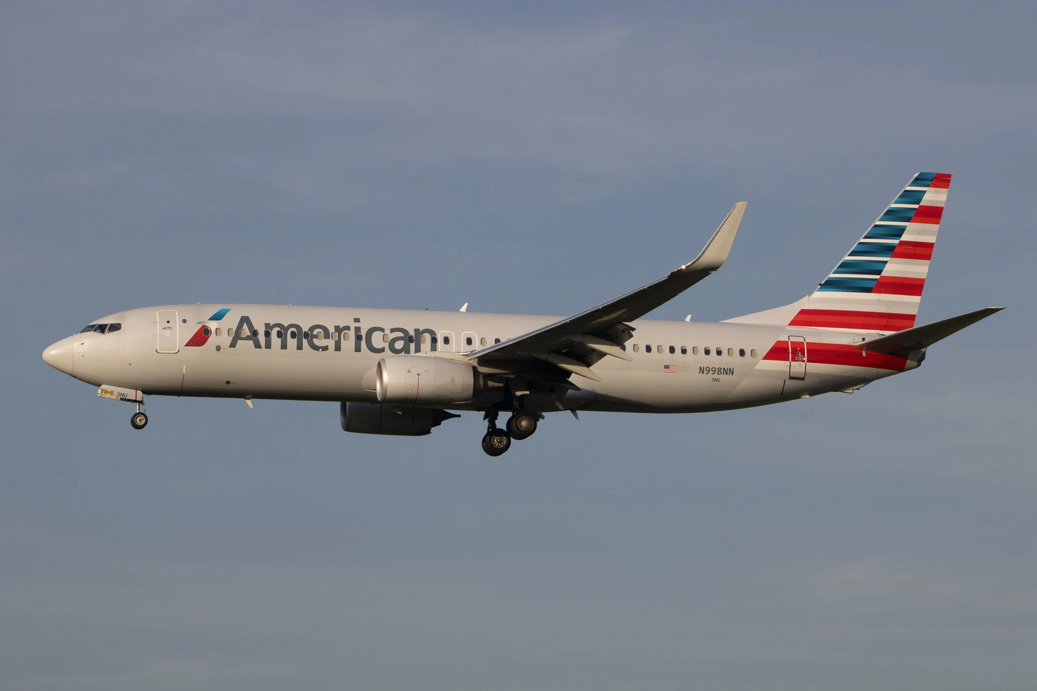 American Airlines Will Not Require Employees To Be Vaccinated