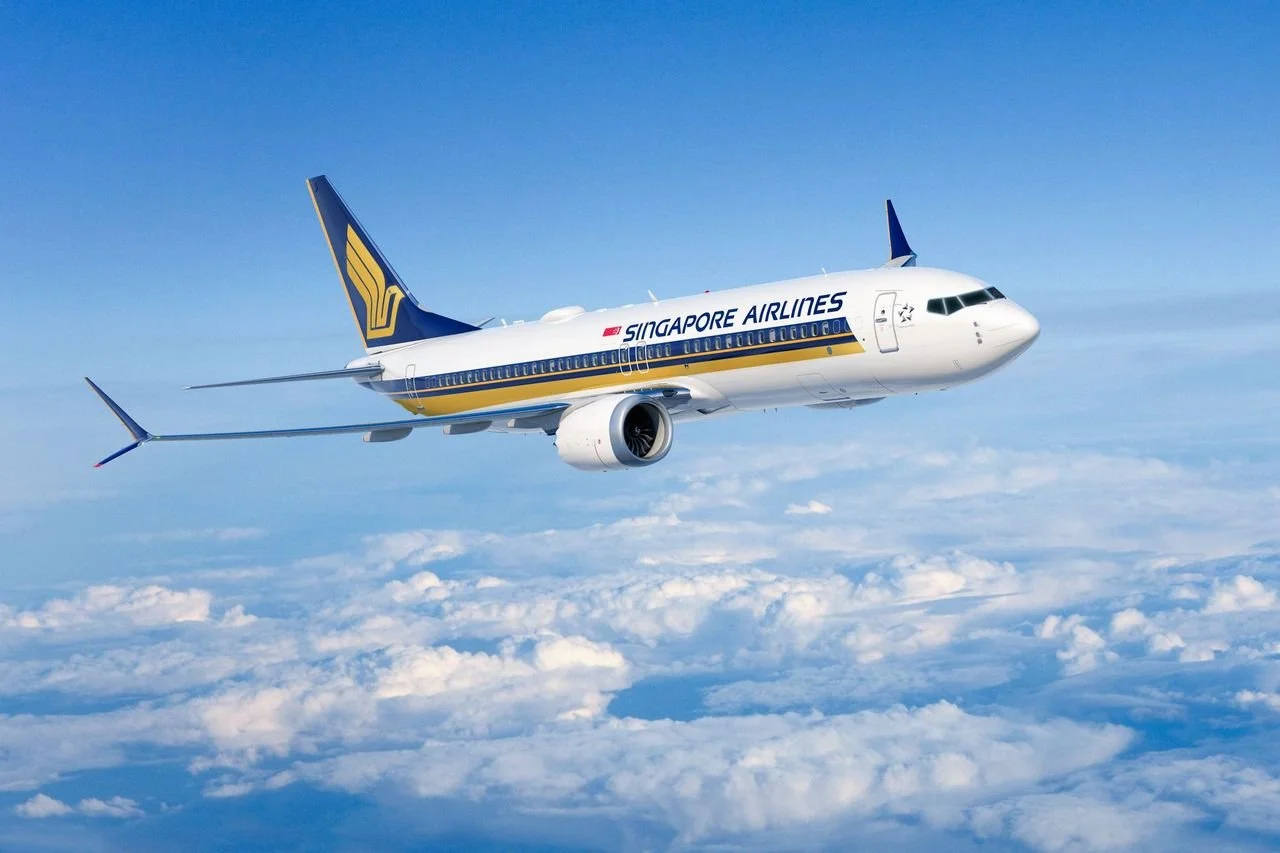 Singapore Airlines Operates First 737 MAX Service