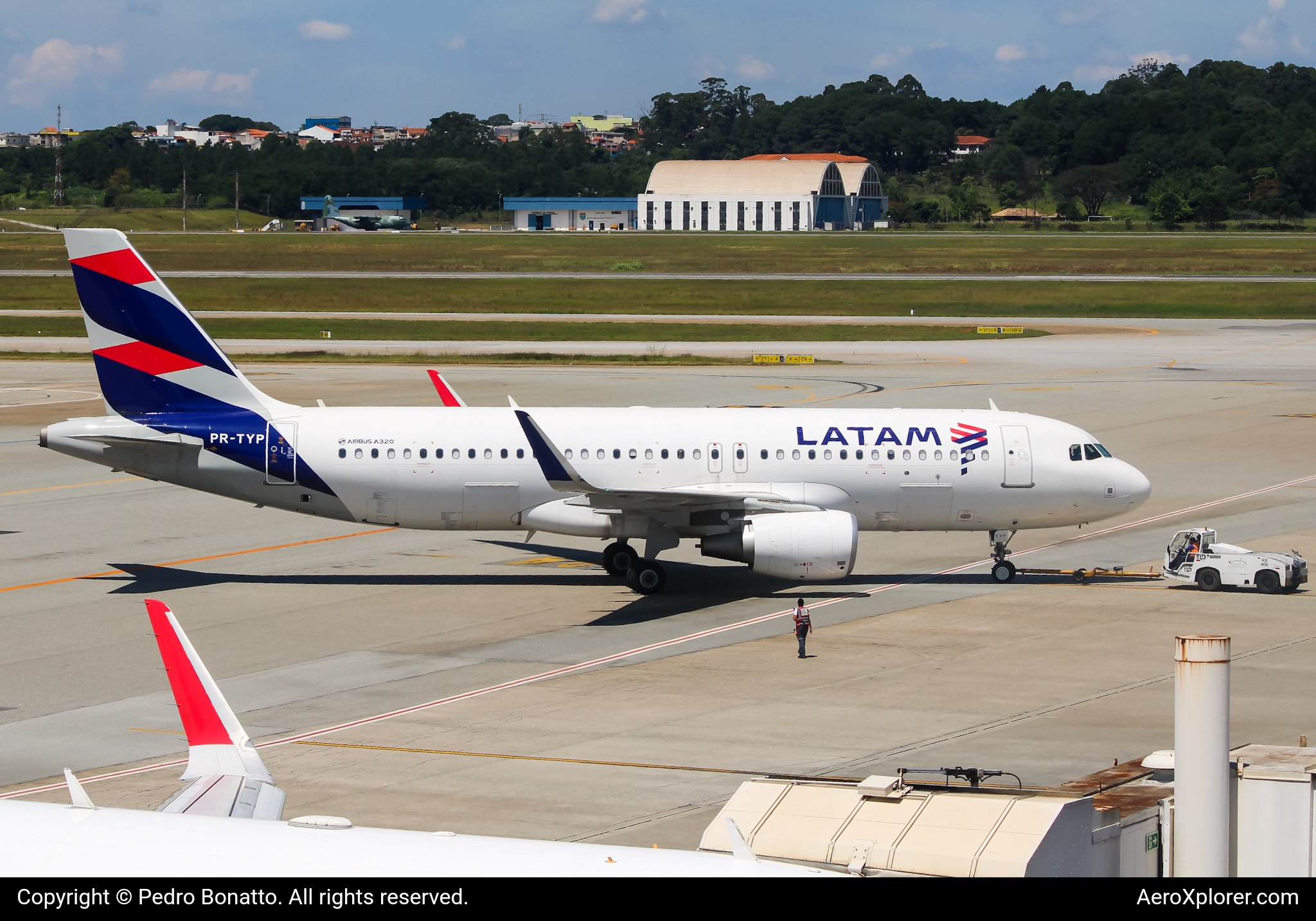 LATAM Ecuador Resumes Service Between Quito and Miami