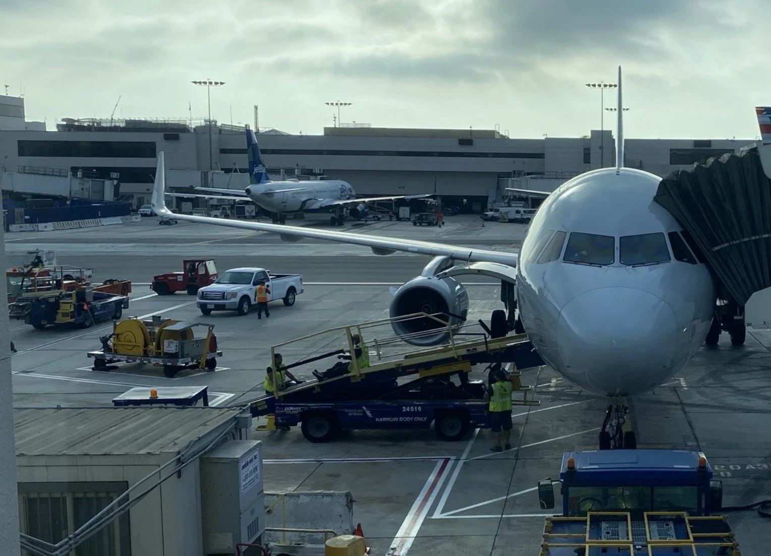 Flying TrAAnscon in the United States