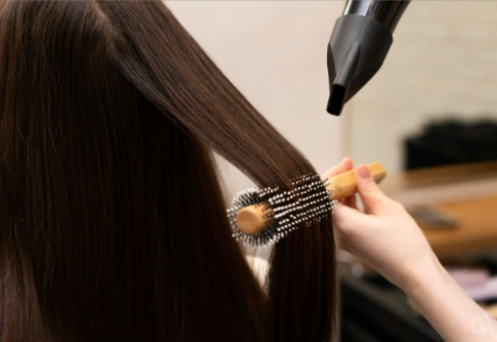 Portland Oregon hair extension service by Portland Hair Extensions by Penelope delivering natural volume and length results