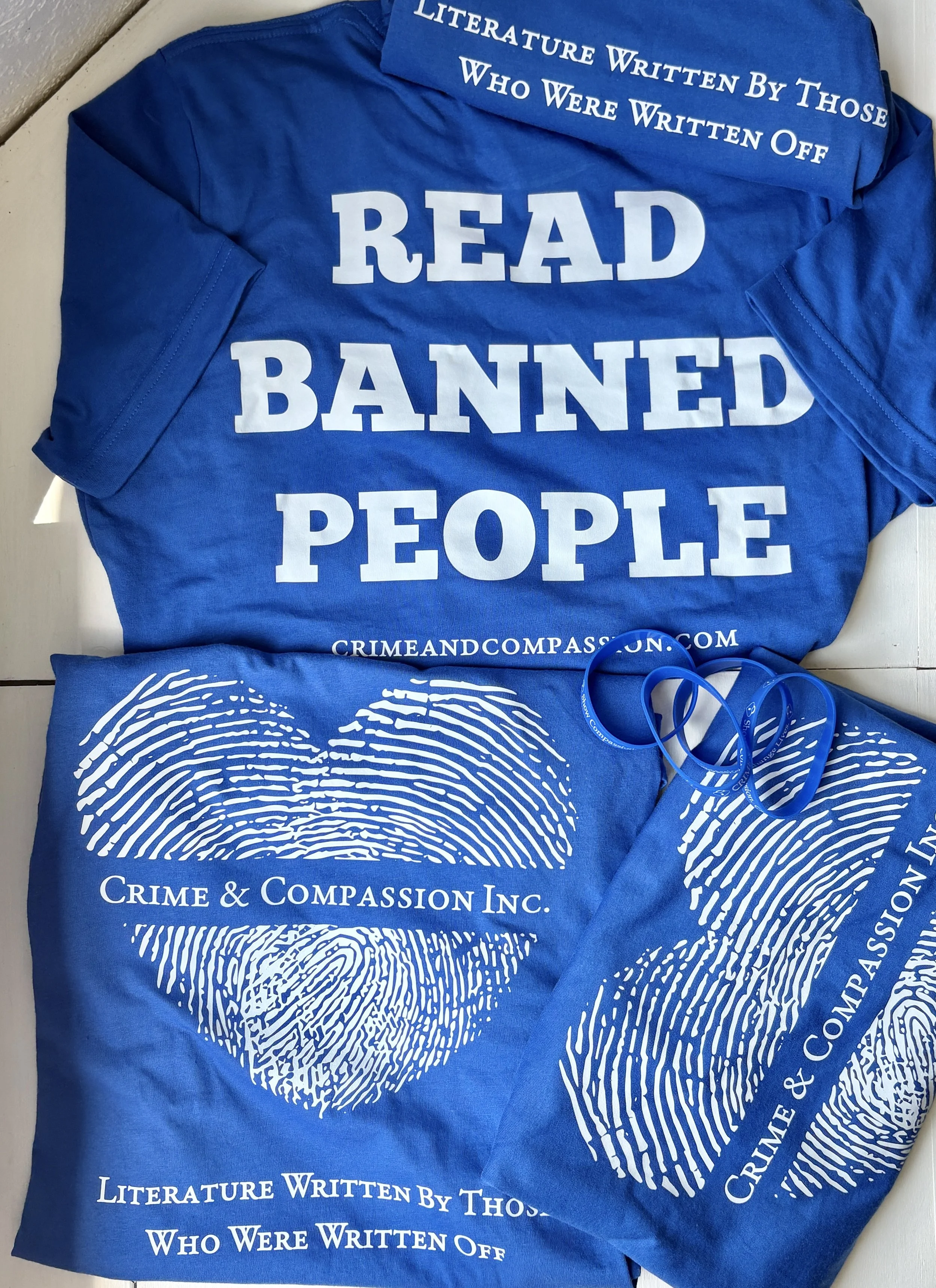 CC_Read Banned People_T-shirt_1.jpg