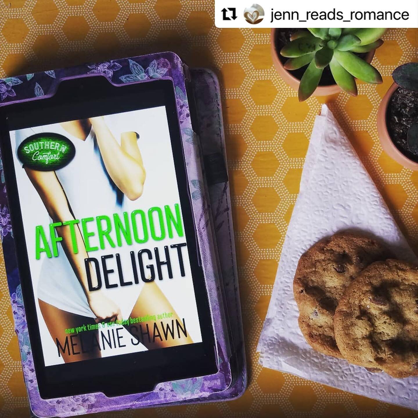 Thank you, Jenn! We&rsquo;re kinda bummed to leave Firefly Island, too. Also, best believe that the phrase &ldquo;hilarious and insanely hot&rdquo; is going to be making its way into teaser graphics!!! 🤣 LOVE IT!!! ❤️❤️❤️

#Repost @jenn_reads_romanc