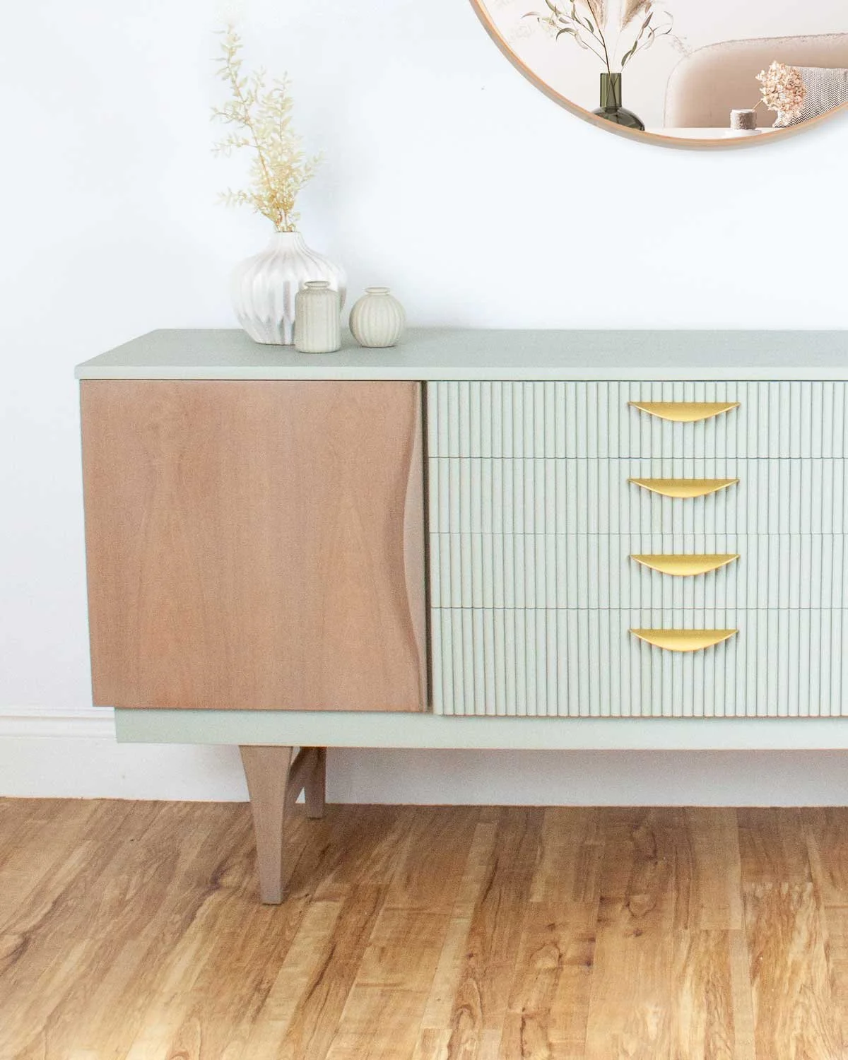 Sideboard---Mid-Century---Eucalyptus_sm_03.jpg