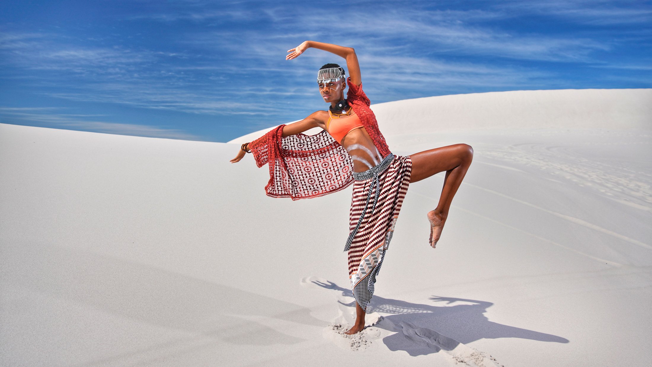 13633sc9431_atlantis sisipho dance-01.jpg