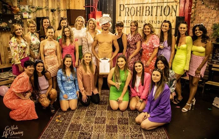 Life Drawing Party London | Hens, Birthday & Creative Fun
