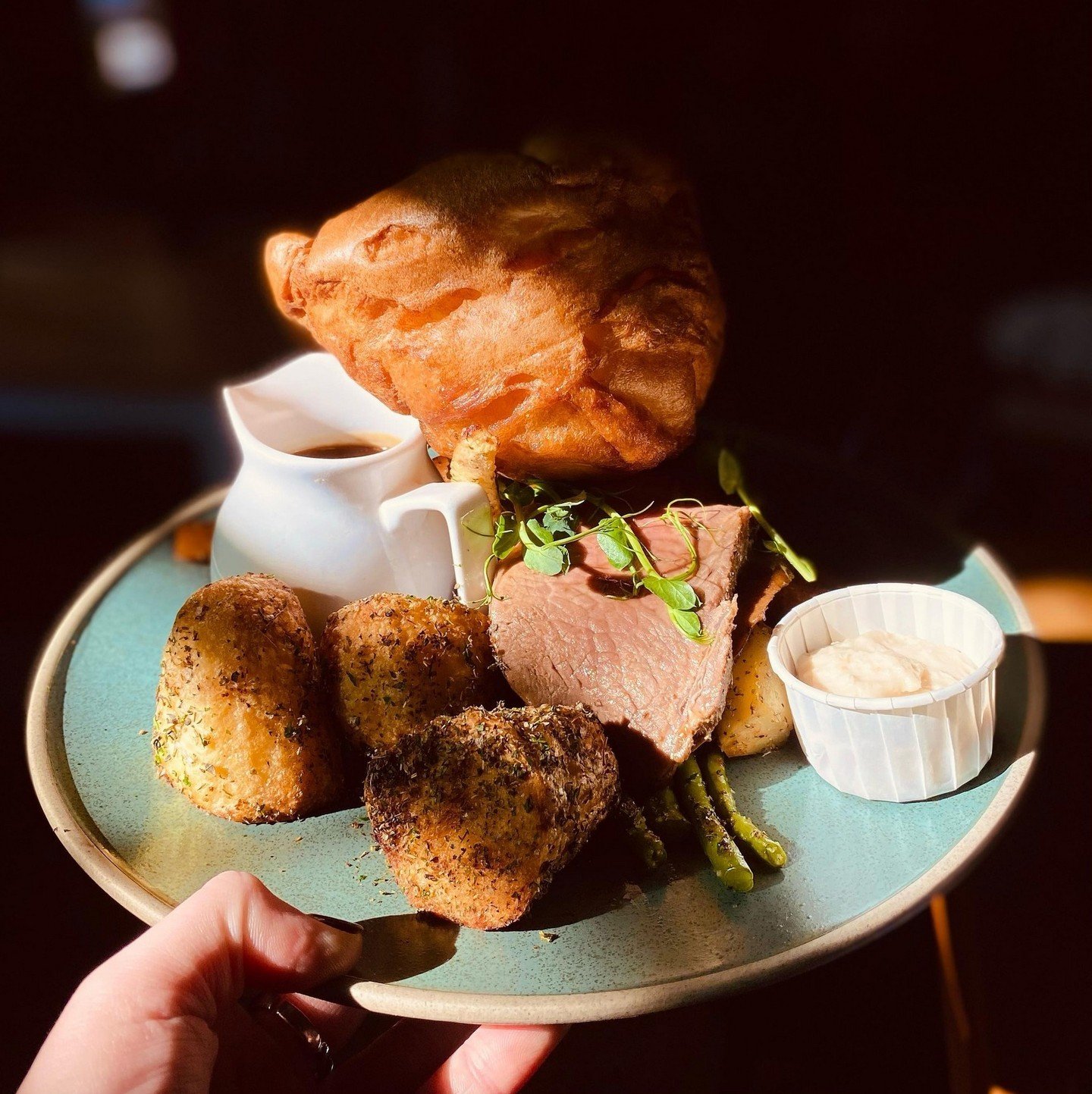 📆 Don't miss our next Sunday Roast Spinder Special! Join us on Sunday 28th April at 12.15pm, Fitness First Cottons, London Bridge for a Spinder Icons playlist with Lisa, plus after-class Roast Dinner at @thekingsarmsse1! 🍗 🍽️ 🍷 

#Spinder #SE1 #P