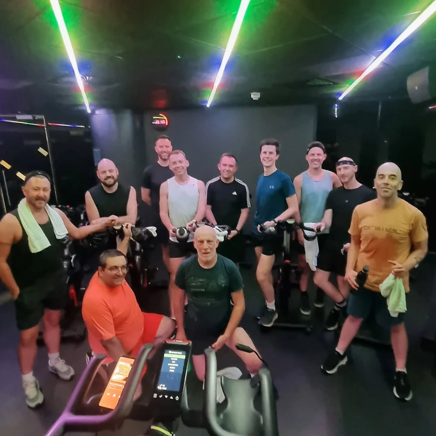 Tonight was for the DISCO dollies!  Amazing work Spinderellas!  Epic vocals too!  See you in the studio again soon 🌈🚴&zwj;♀️❤️🪩🕺