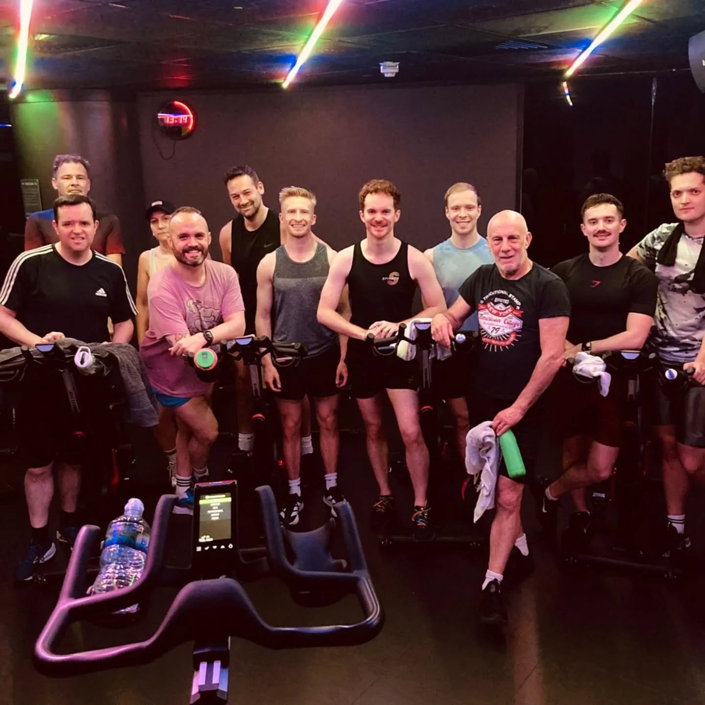 DIVAS all the way for Spinder today!  Great playlist with the biggest of the DIVA voices! Enjoy your Sunday roast Spinderellas!  See you in the studio soon! 🚴&zwj;♀️🌈❤️