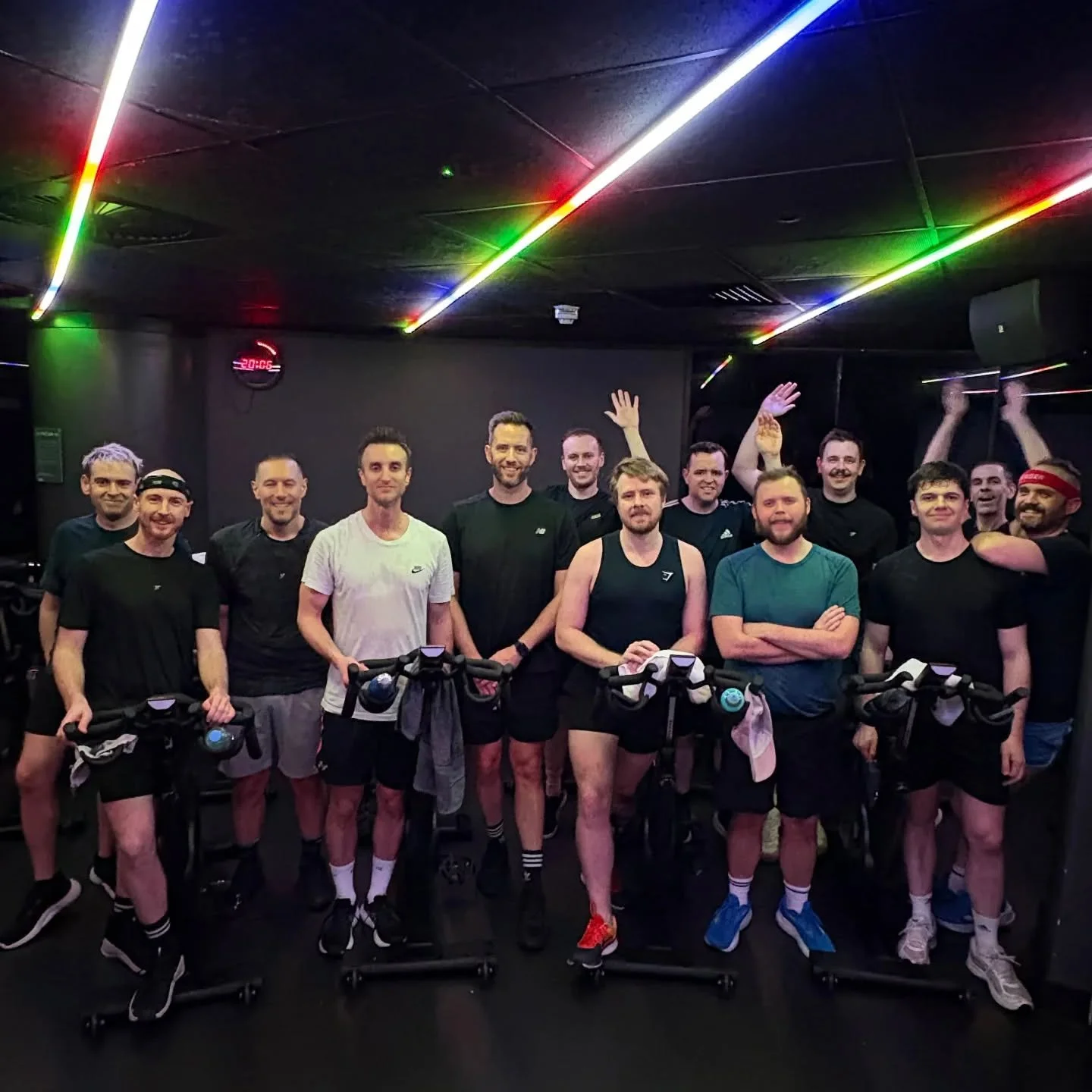 Our last class before Christmas and @whosdavid__ was back on the instructor bike bringing the best of 2025 Pop Bangers! Now it's time to enjoy your pizza Spinderellas! 🍕❤️🌈🚴&zwj;♀️