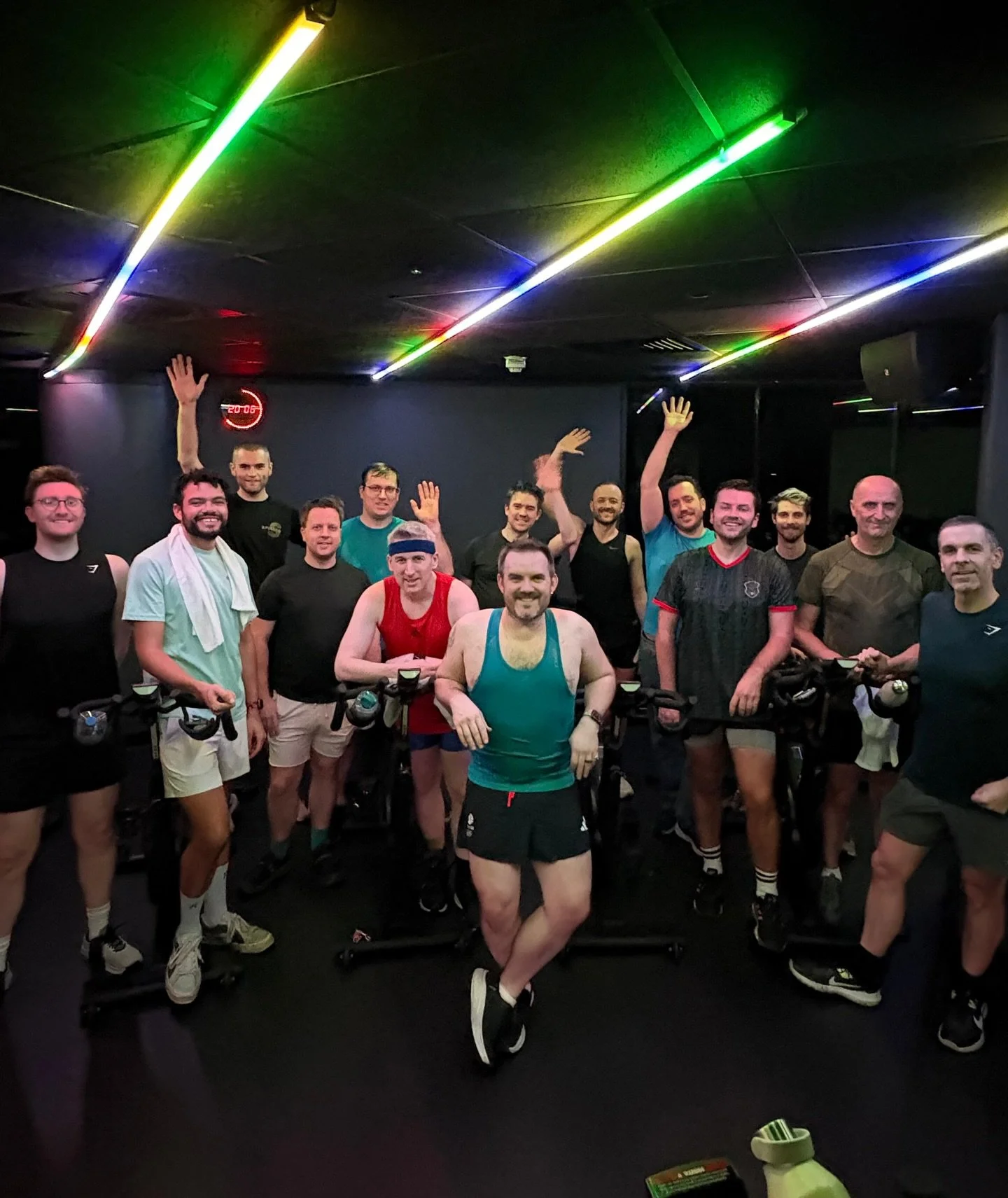 🎶🎹🎤 Hey now, hey now! This is what DISNEY dreams are made of! Tonight was a fab singalong Disney special with @whosdavid__, fab work team 🫶🥰🌈💕 Join us on Friday for our Spin + Soho special with drinks at @village_soho after class, all welcome!