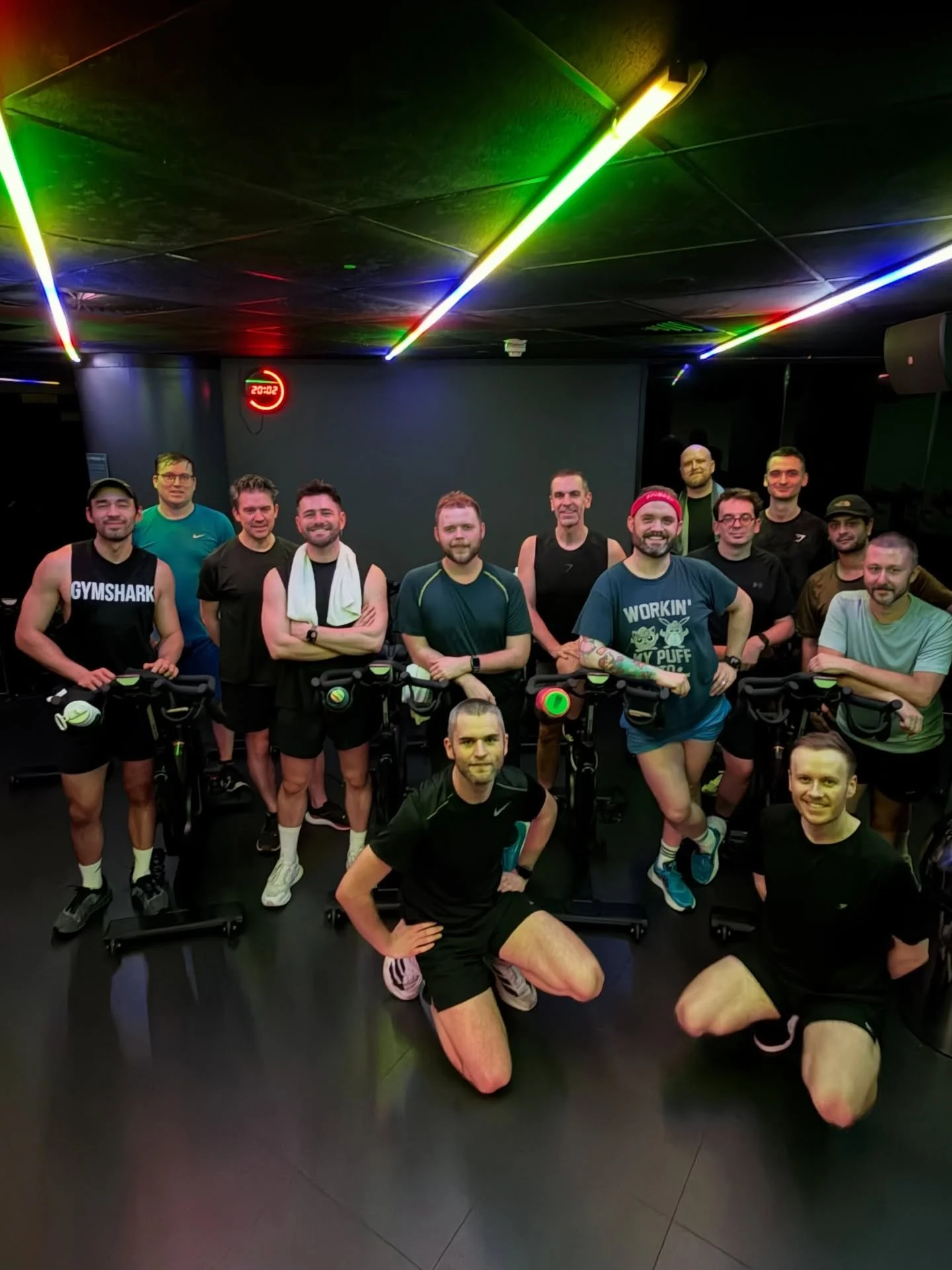 Tonight was all about Emo Bangers V Pop Bangers with @whosdavid__! Epic head banging and rocking on team! 🤘🖤 Don&rsquo;t forget you can join us Friday and Sunday for our spin + roast special, woohoo! 🙌