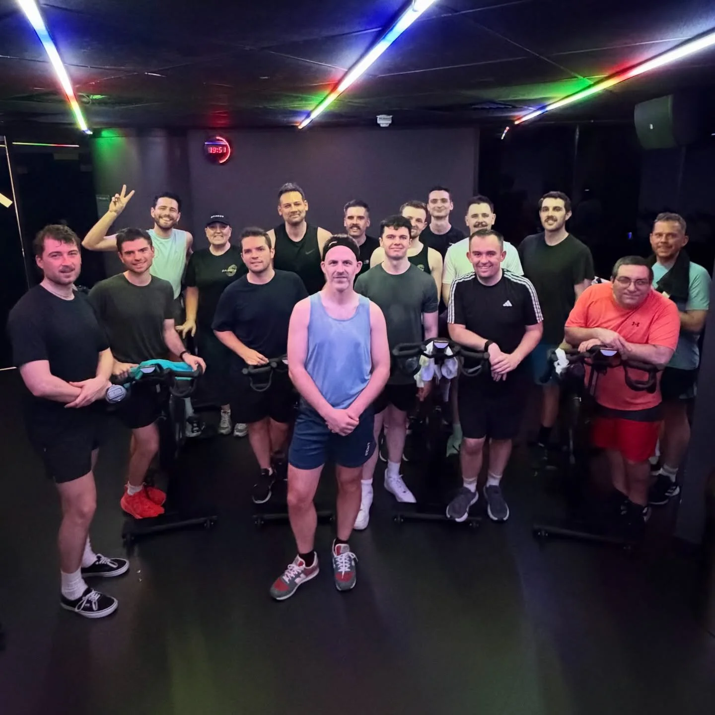 Monday! That got us all fired up!! Of course The Saturdays won @whosdavid__&rsquo;s battle against Katy Perry! 💌❤️🫶 Great work team even during the 7 and a half minutes MEGAMIX! ✨