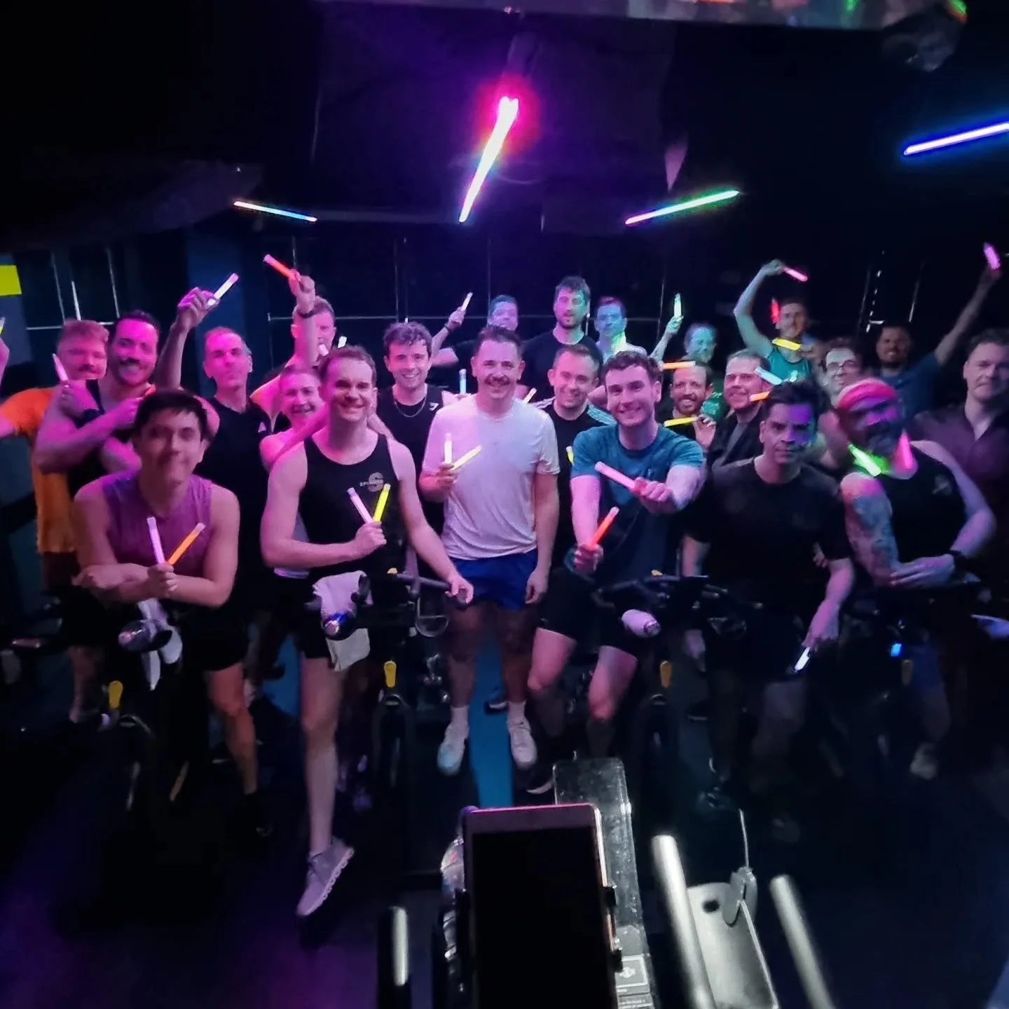 Wow Spinderellas!  That 90s Club Classics playlist packed a punch and you brought the energy and the glow sticks to match!  Epic class!  Well done guys - enjoy your Friday social! ❤️🚴&zwj;♀️🌈