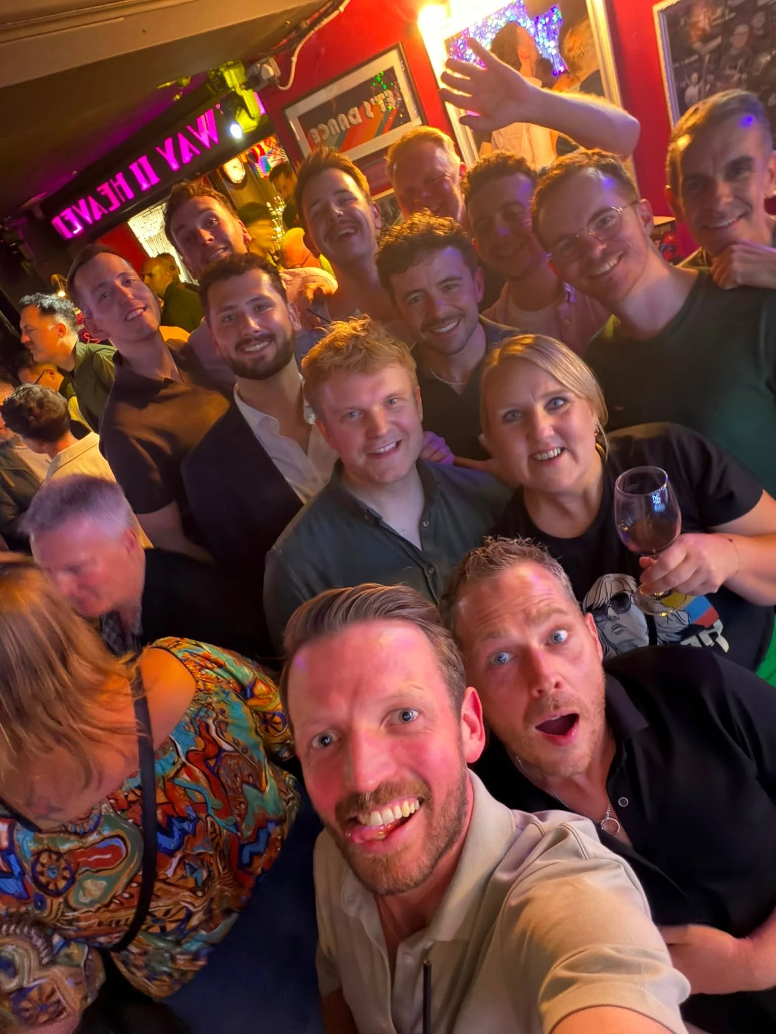 A spin and spritz social to remember! Drinks, darts at @theluckygoatldn, more drinks&hellip; and even a surprise @cluffy72 performance at @onlyathalfway! 🎤😉❤️ So lovely to see you all - let&rsquo;s do it again soon. 🙌