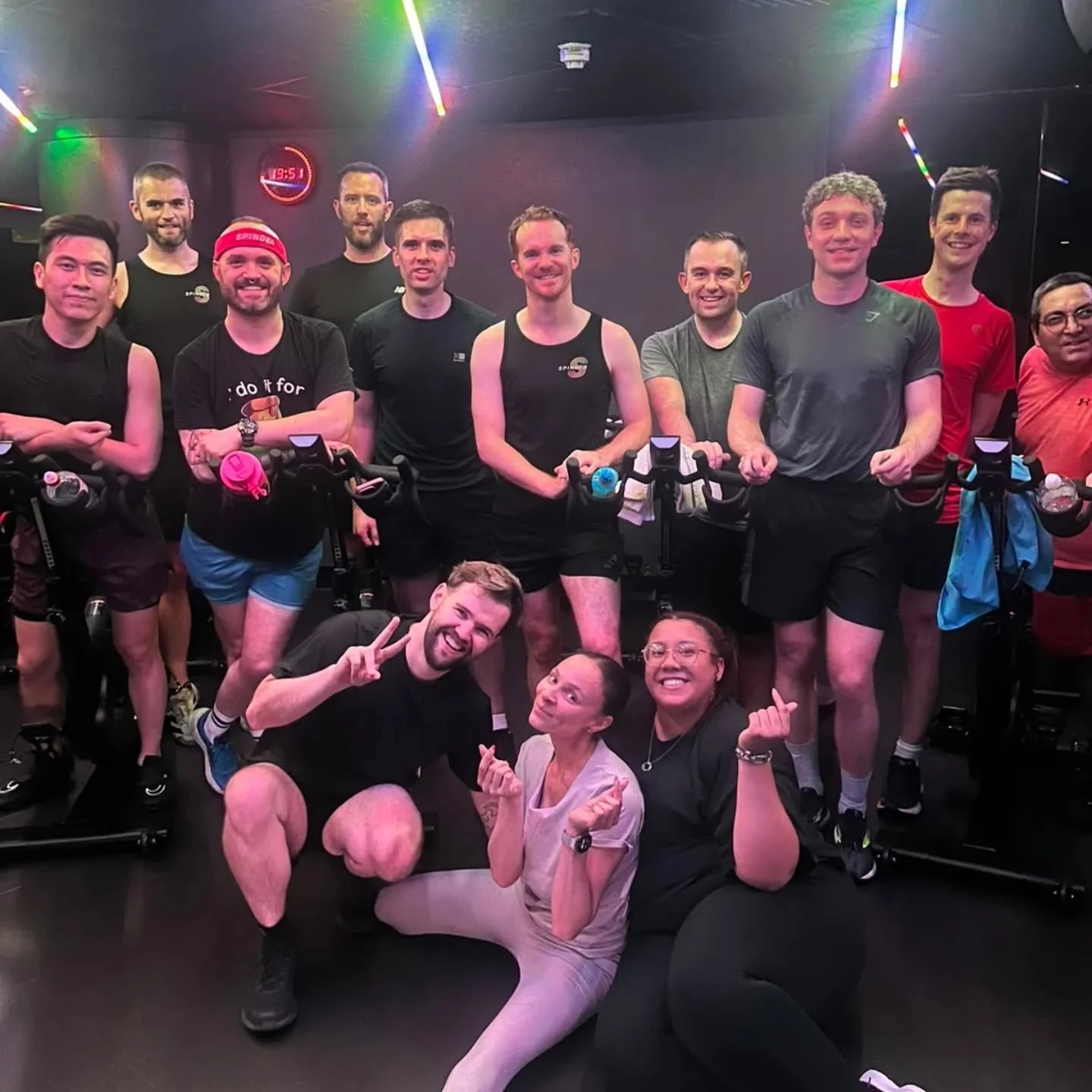 The week kicked off with an Ariana Grande Special tonight with @leannegabriella.  Great energy tonight Spinderellas!  You have 3 more opportunities to join us this week! Check out the timetable for all the fab playlists coming up this month!  Www.wea