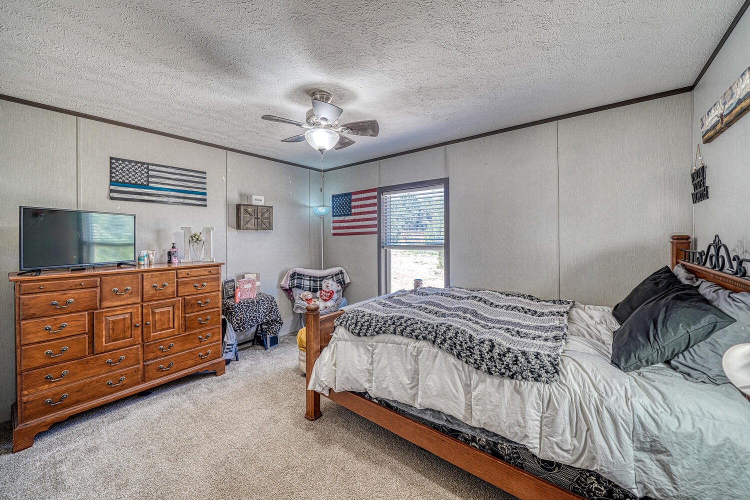 1325 Q Path Cotopaxi CO 81223-large-030-044-Bedroom-1500x1000-72dpi.jpg