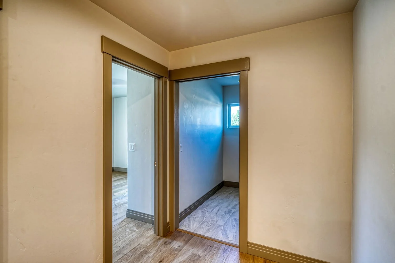 618  620 Teller St Salida CO-large-029-022-Hallway-1500x1000-72dpi.jpg