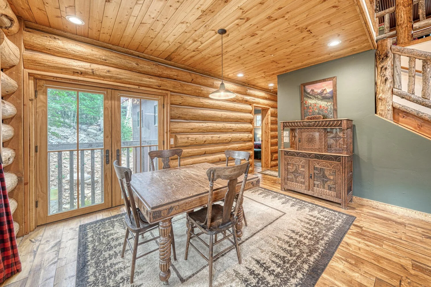 25761 Co Rd 162 Nathrop CO-large-030-044-Dining Room-1500x1000-72dpi.jpg