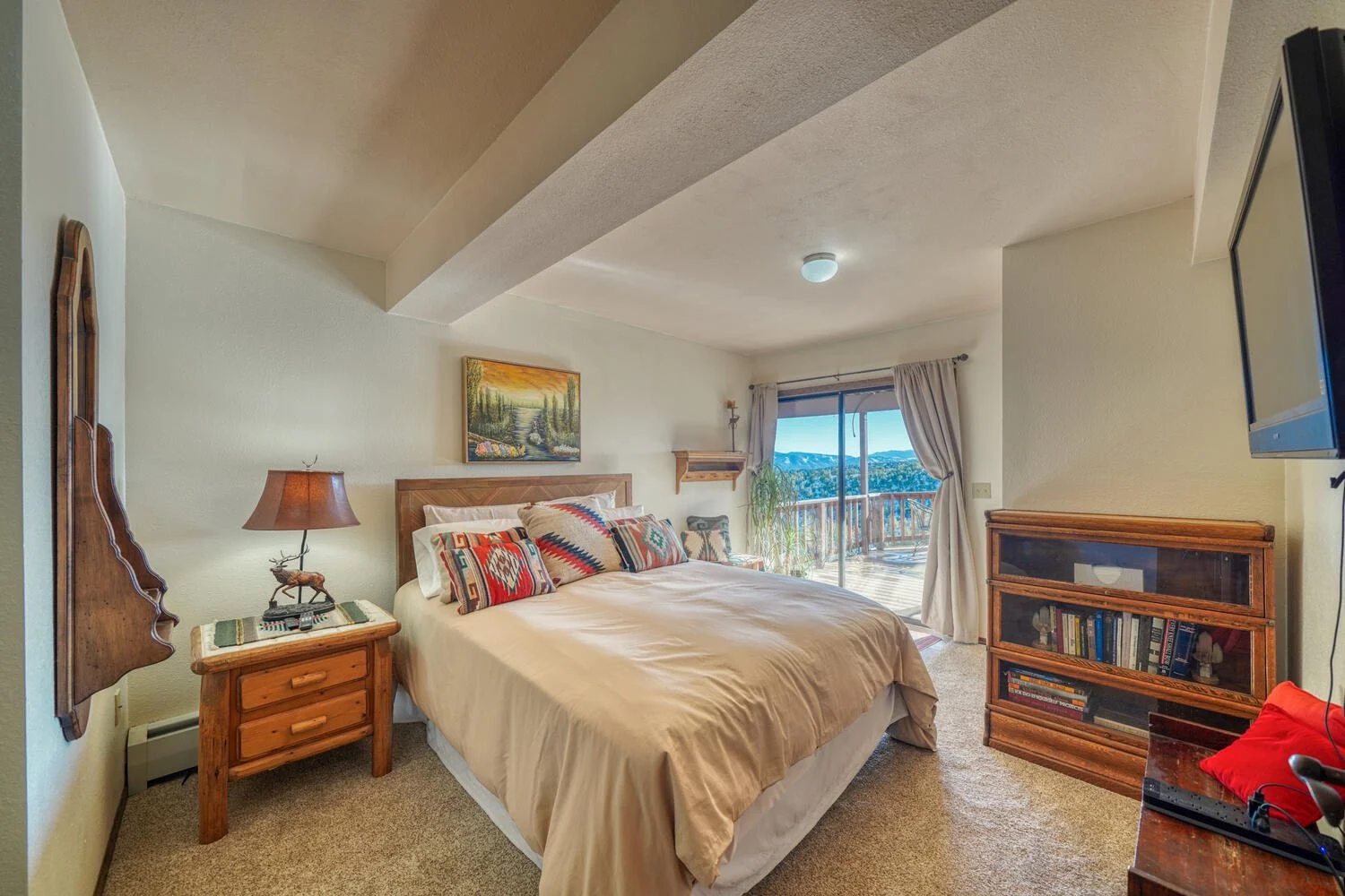 13400 Dry Gulch Rd Nathrop CO-large-087-065-Guest Bedroom-1500x1000-72dpi.jpg