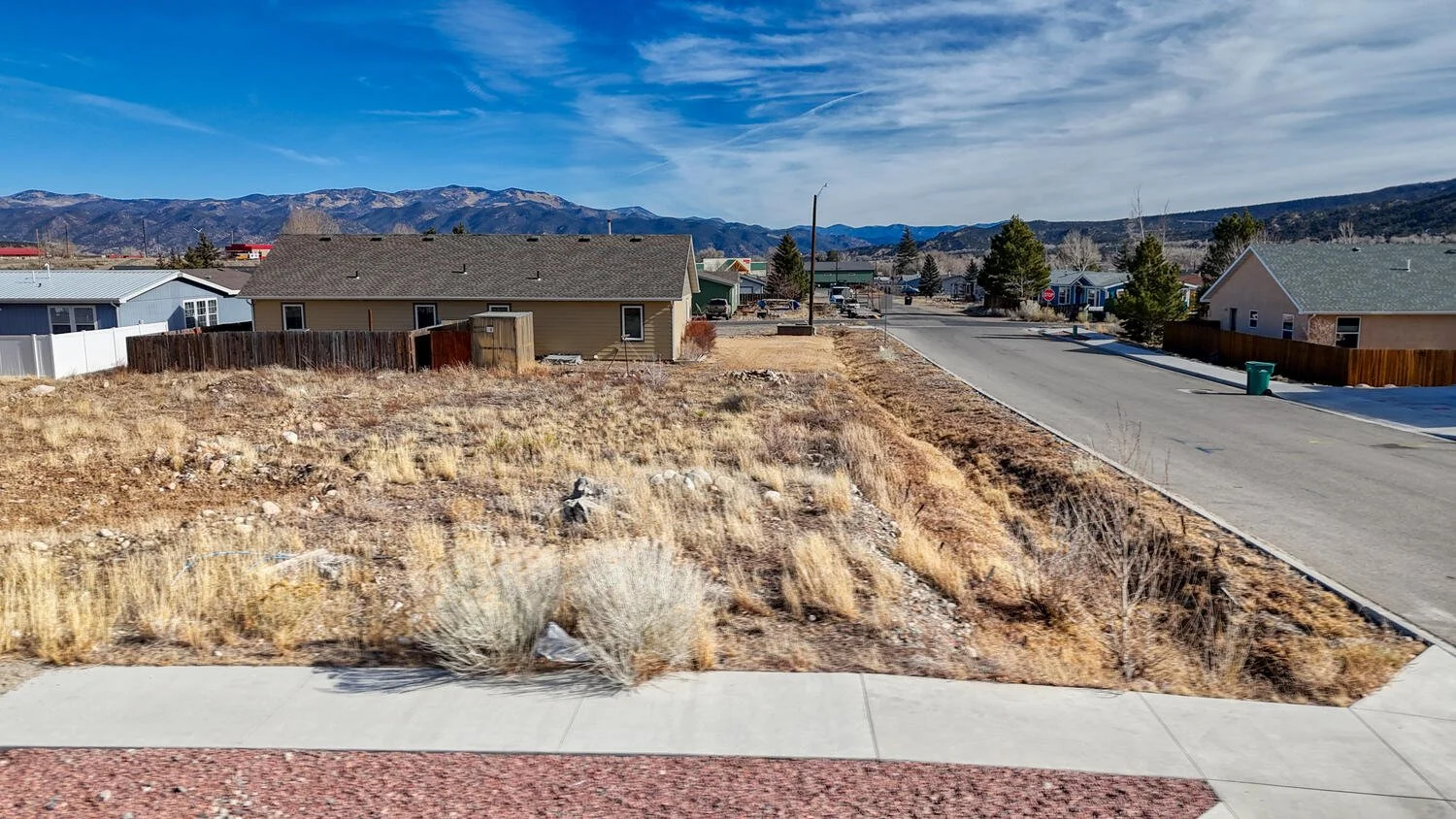 400  410 Alabama St Poncha-large-022-009-Ground Level Views-1500x844-72dpi.jpg