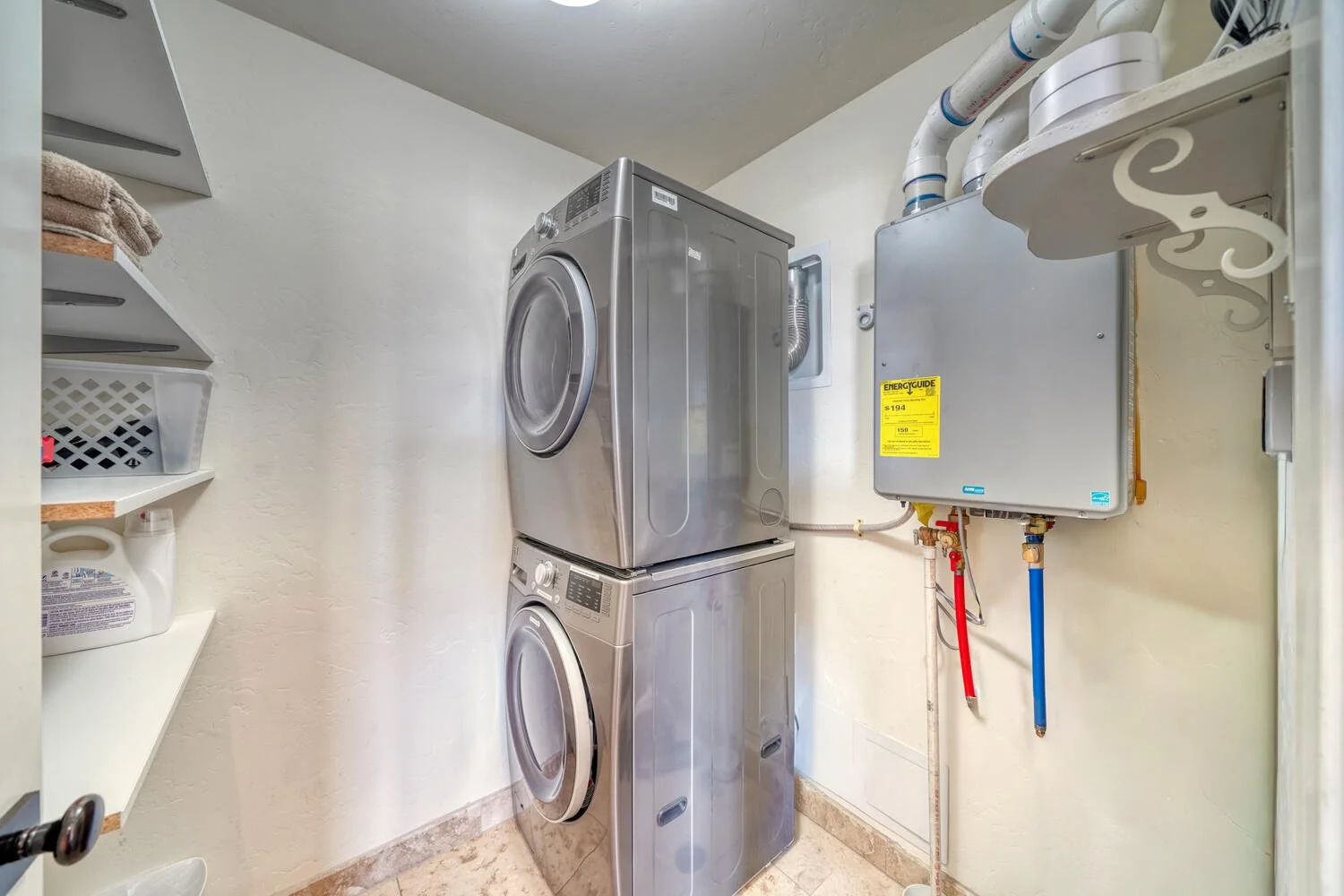 139 W 1st St Unit E Salida CO-large-020-014-Laundry-1500x1000-72dpi.jpg