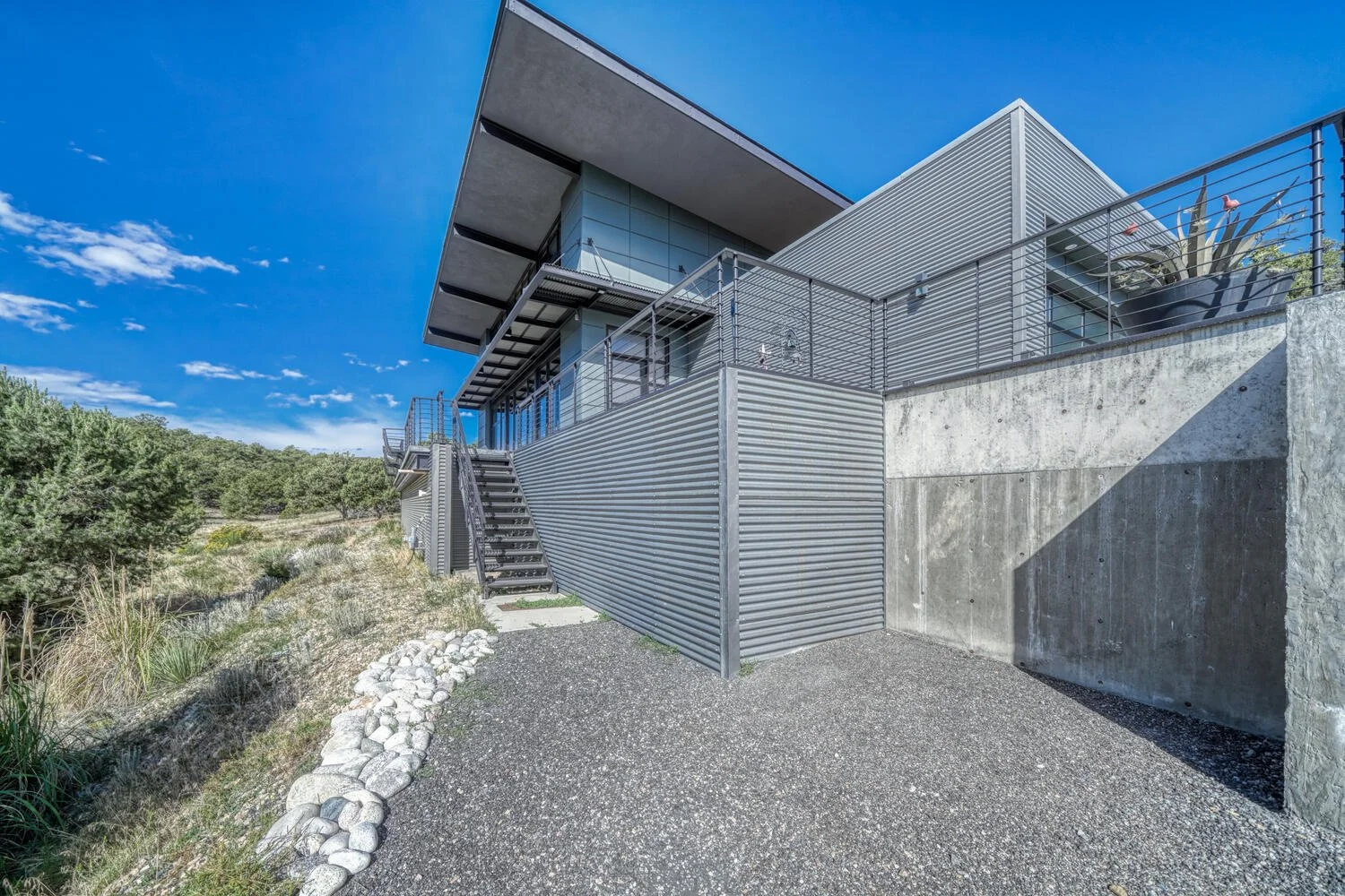 Exterior  Front-078-055-1500x1000.jpg