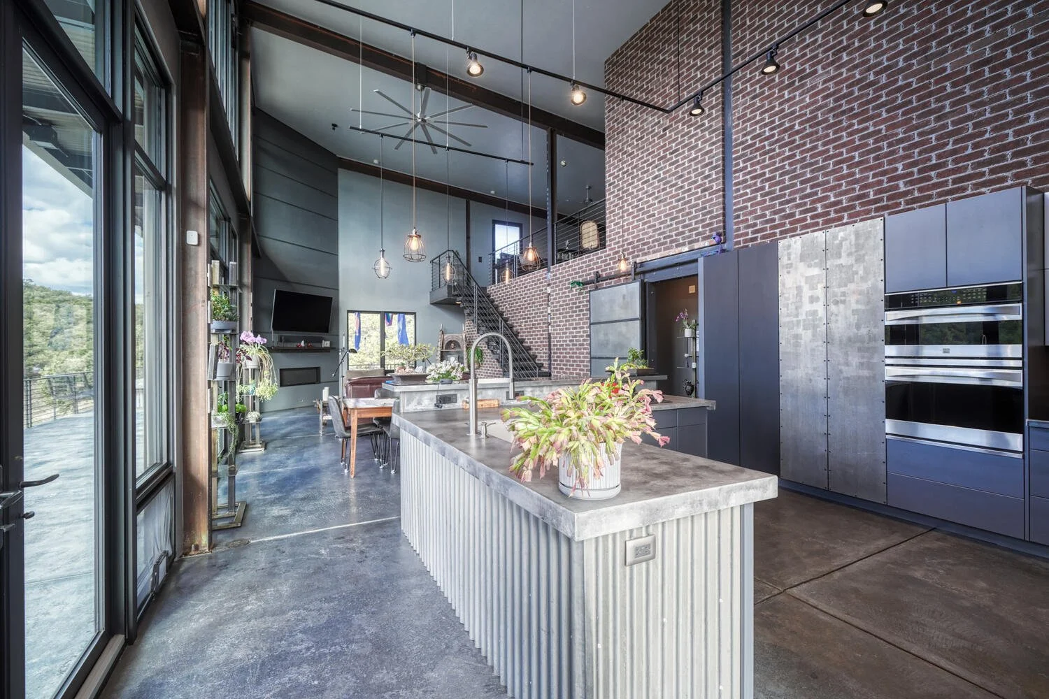 Foyer-028-029-1500x1000.jpg