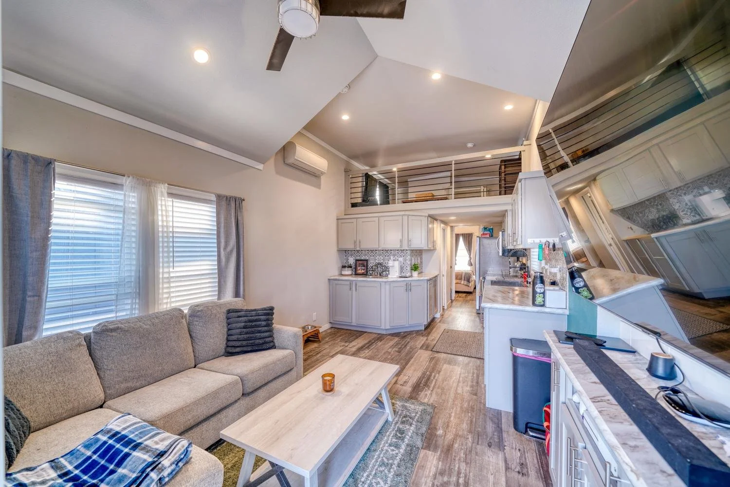 010-010-Living Room-1500x1000.jpg