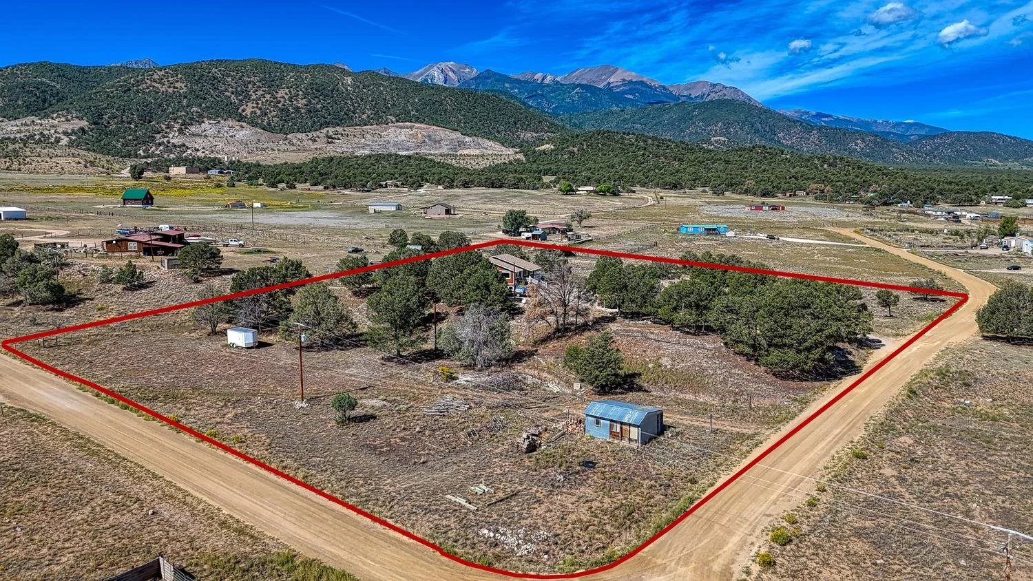 008-076-Property Outline-1500x844.jpg