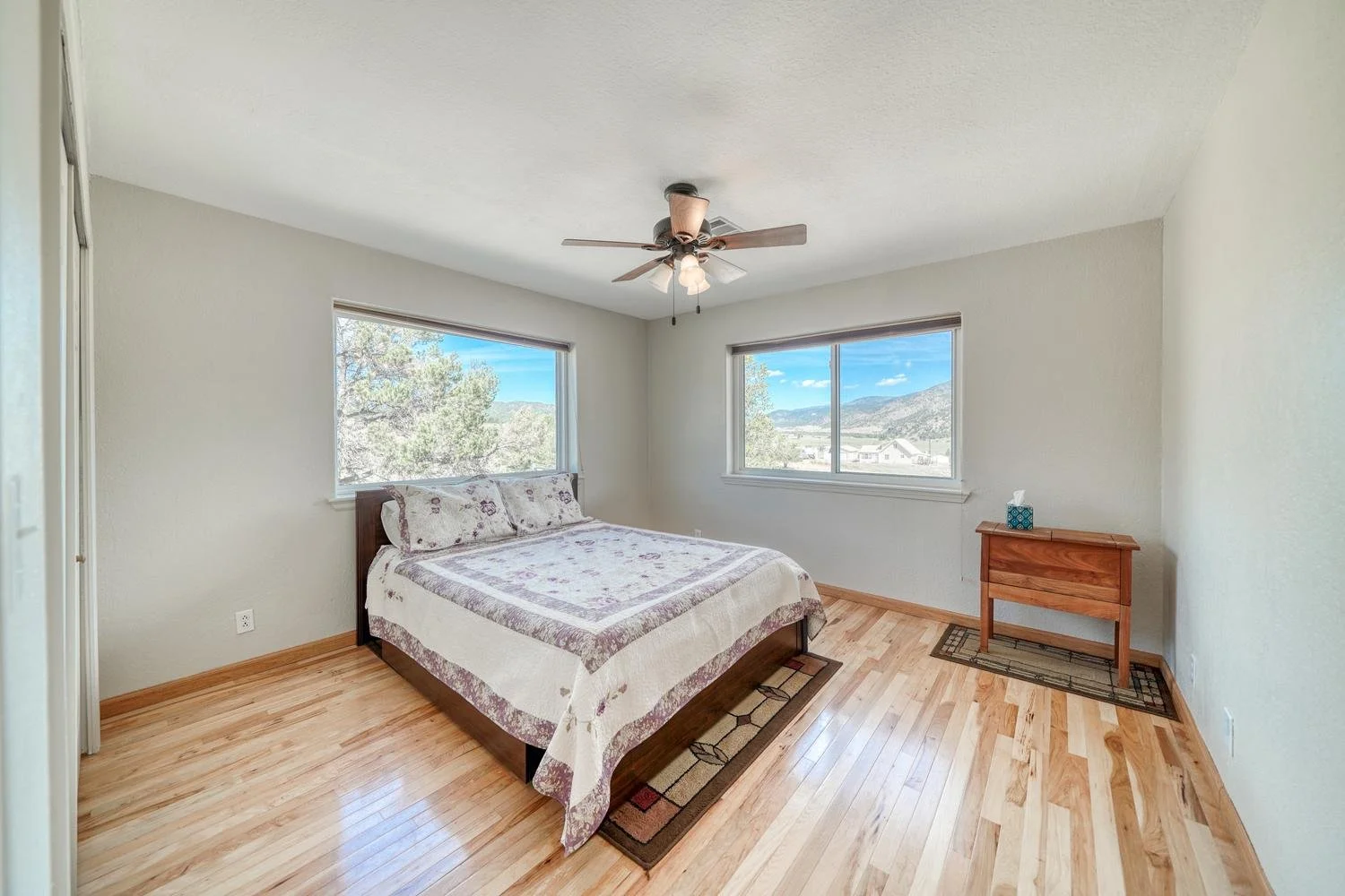 053-048-Bedroom-1500x1000.jpg