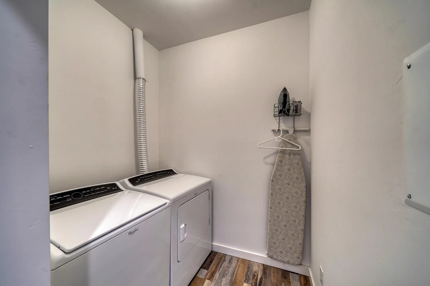 021-015-Laundry-1500x1000.jpg