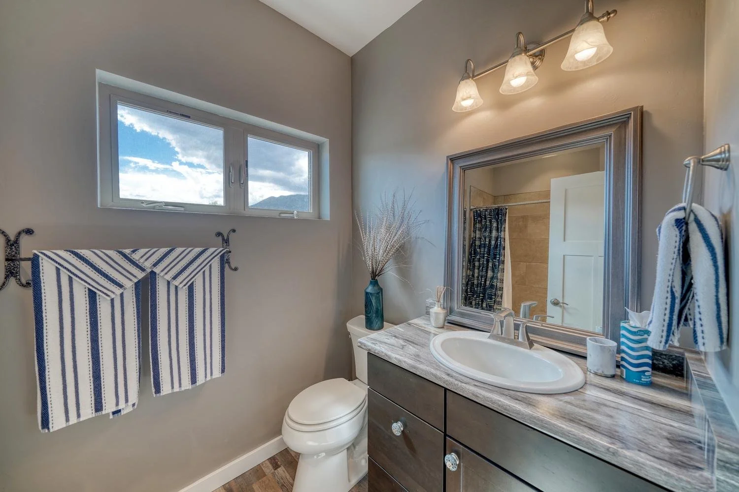 034-008-Bathroom-1500x1000.jpg