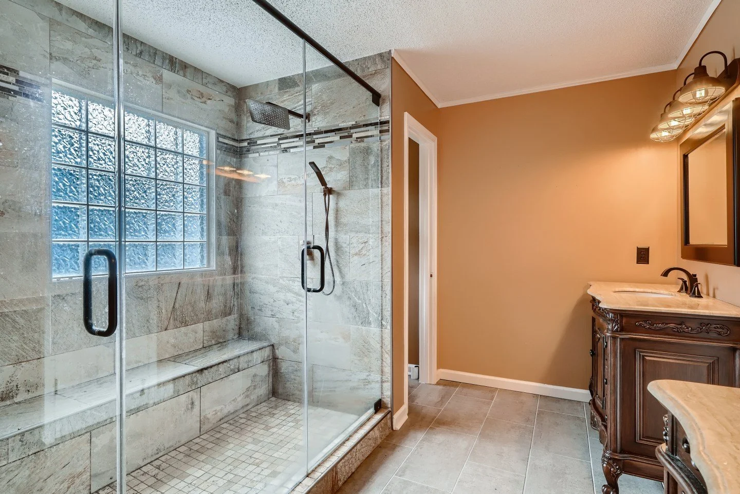 24 2nd Floor Primary Bathroom 5.jpeg