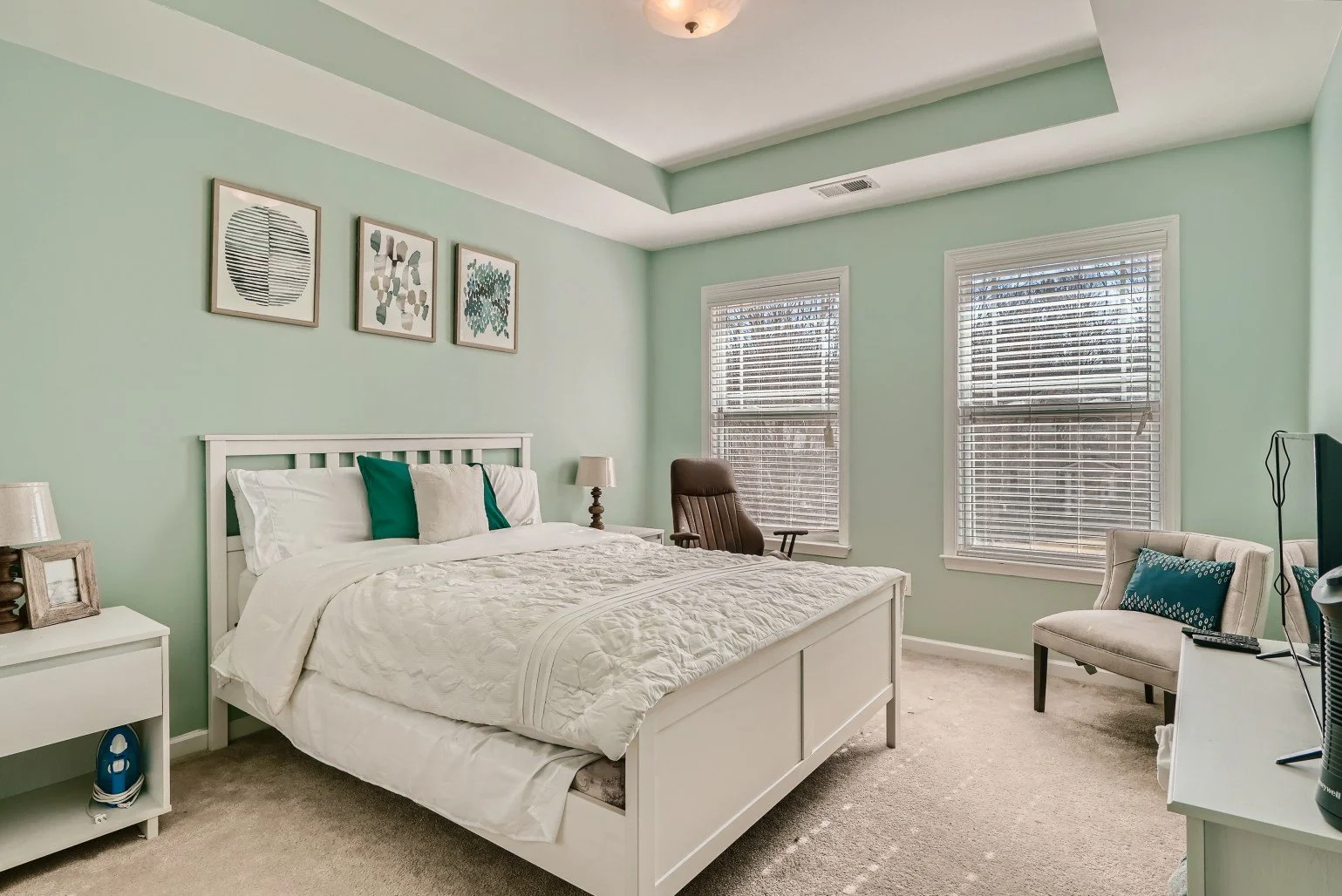 32 2nd Floor Bedroom.jpg
