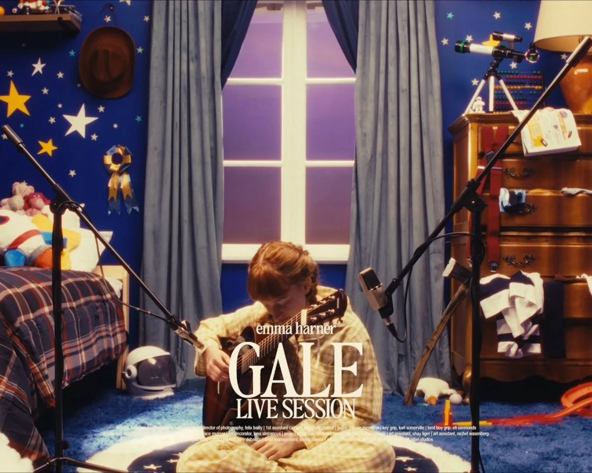 The live version of Gale is up on YouTube now for all you live version purists 

I&rsquo;m happy to announce that my debut album is called &ldquo;Evening Star&rdquo; and it is coming soon!!! 🌠

Big thank you to @travismills and team who had me on @a