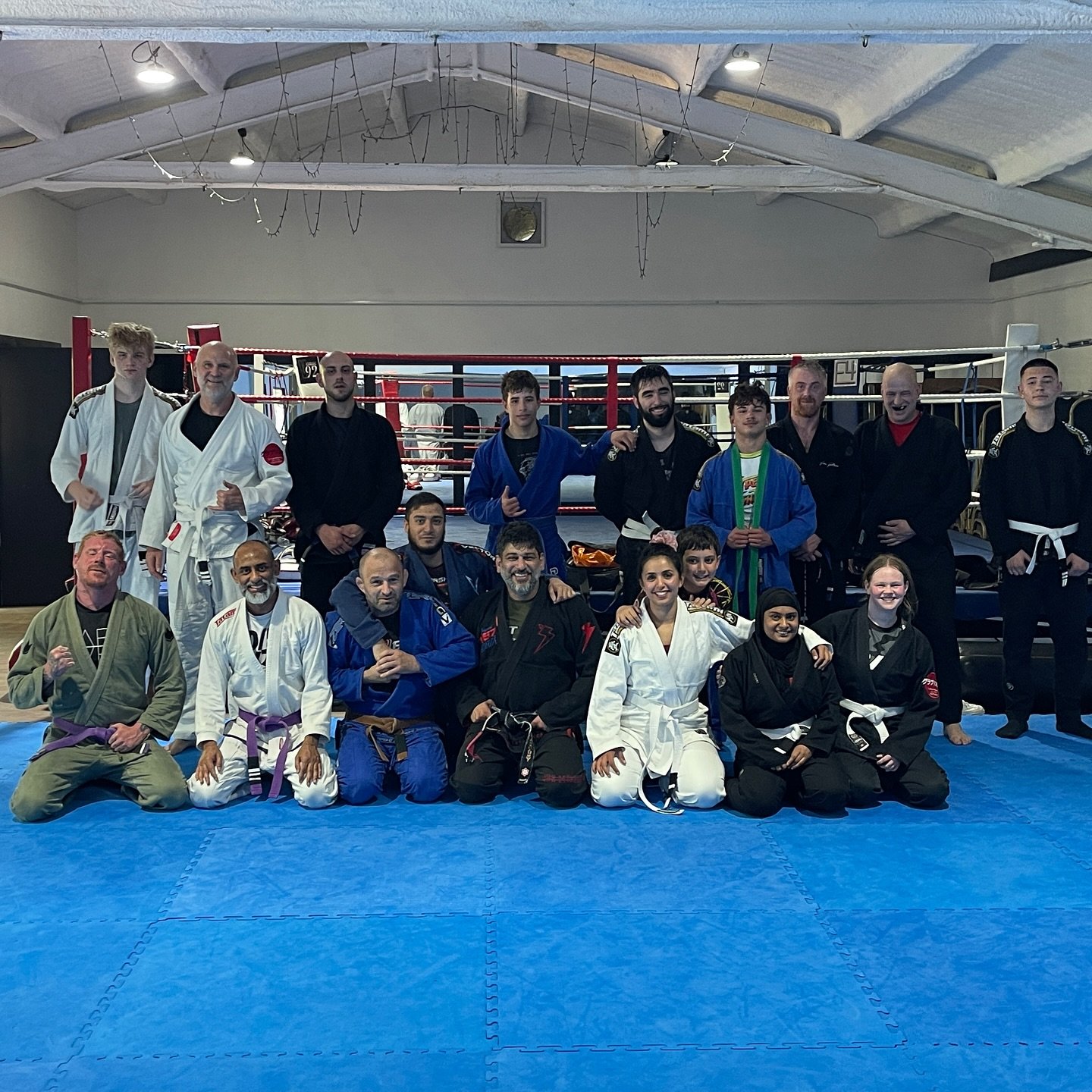 Wonderful training today! #bjj #brazilianjiujitsu #grappling #highamspark #chingford @the_fighting_arts_academy