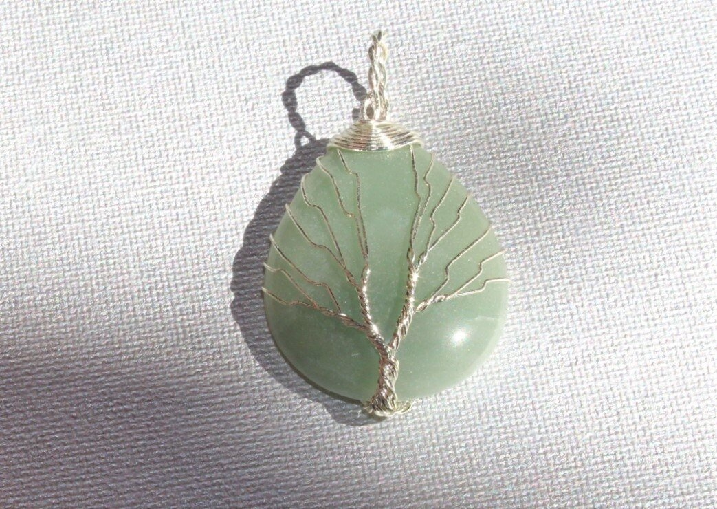 https://i.etsystatic.com/29308490/r/il/8c5d10/3375227668/il_fullxfull.3375227668_kfod.jpg