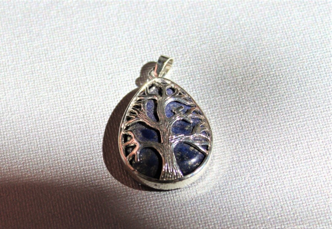 https://i.etsystatic.com/29308490/r/il/cc9a58/3375227666/il_fullxfull.3375227666_q8ti.jpg