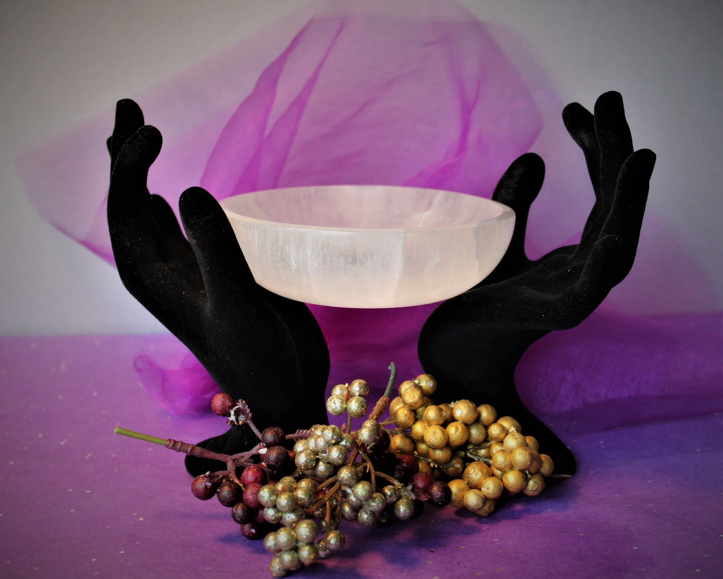 Engravable Selenite Charging Bowl for cleansing and recharging crystals, expertly crafted and hand-picked for quality.