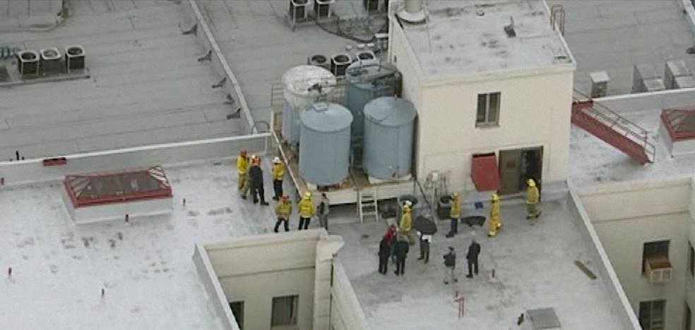 CrimeScene_TheVanishingattheCecilHotel_Season1_Episode2_00_44_23_20-k0ED--984x468@RC.jpg