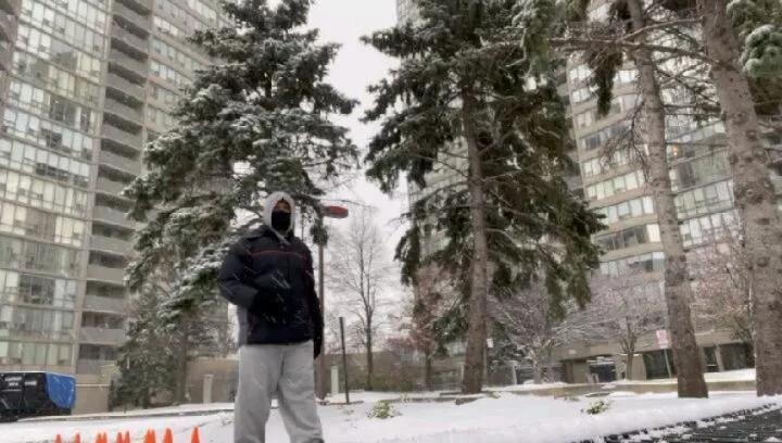 I'm so proud of @minnellew Most people would never want to train outdoors in the cold and we don't have too, but this client wanted to push her body and mind to work in a less favorable environment. As the weather dropped in the fall it was a bit dif