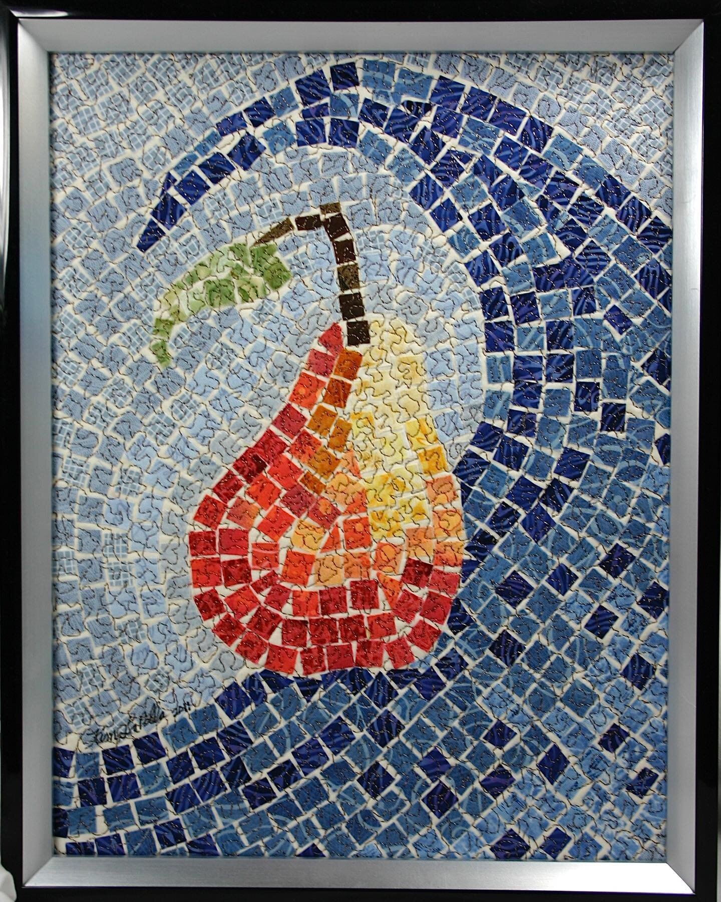 Fun with fabric mosaics. I played around with pears for this series, completed in 2011.
#mosaicart #fiberart #artquilts
