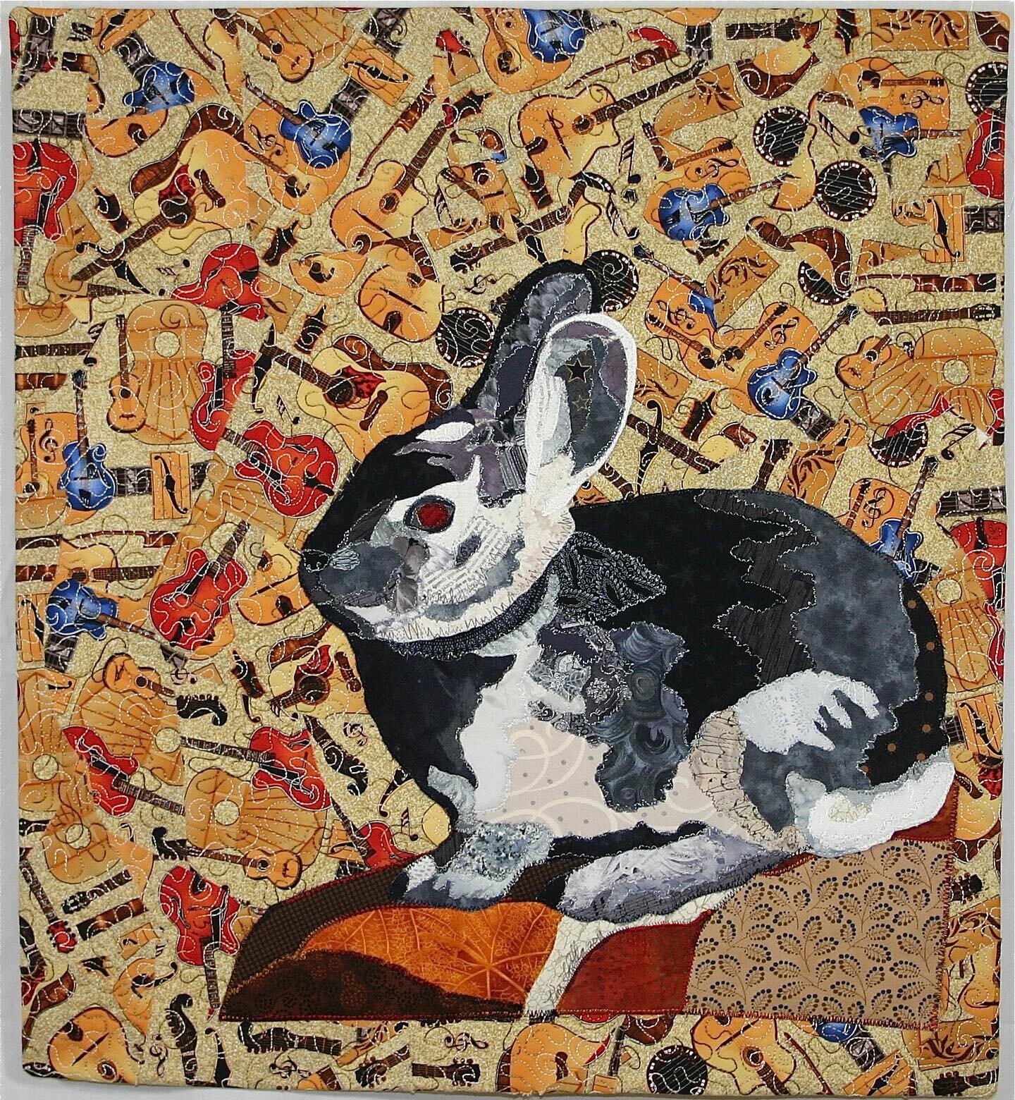 Thinking of what&rsquo;s next. Ideas are swirling but not ready to put the needle down and &ldquo;Hear the Music&rdquo;
#artquilt #rabbitlove #rabbitart